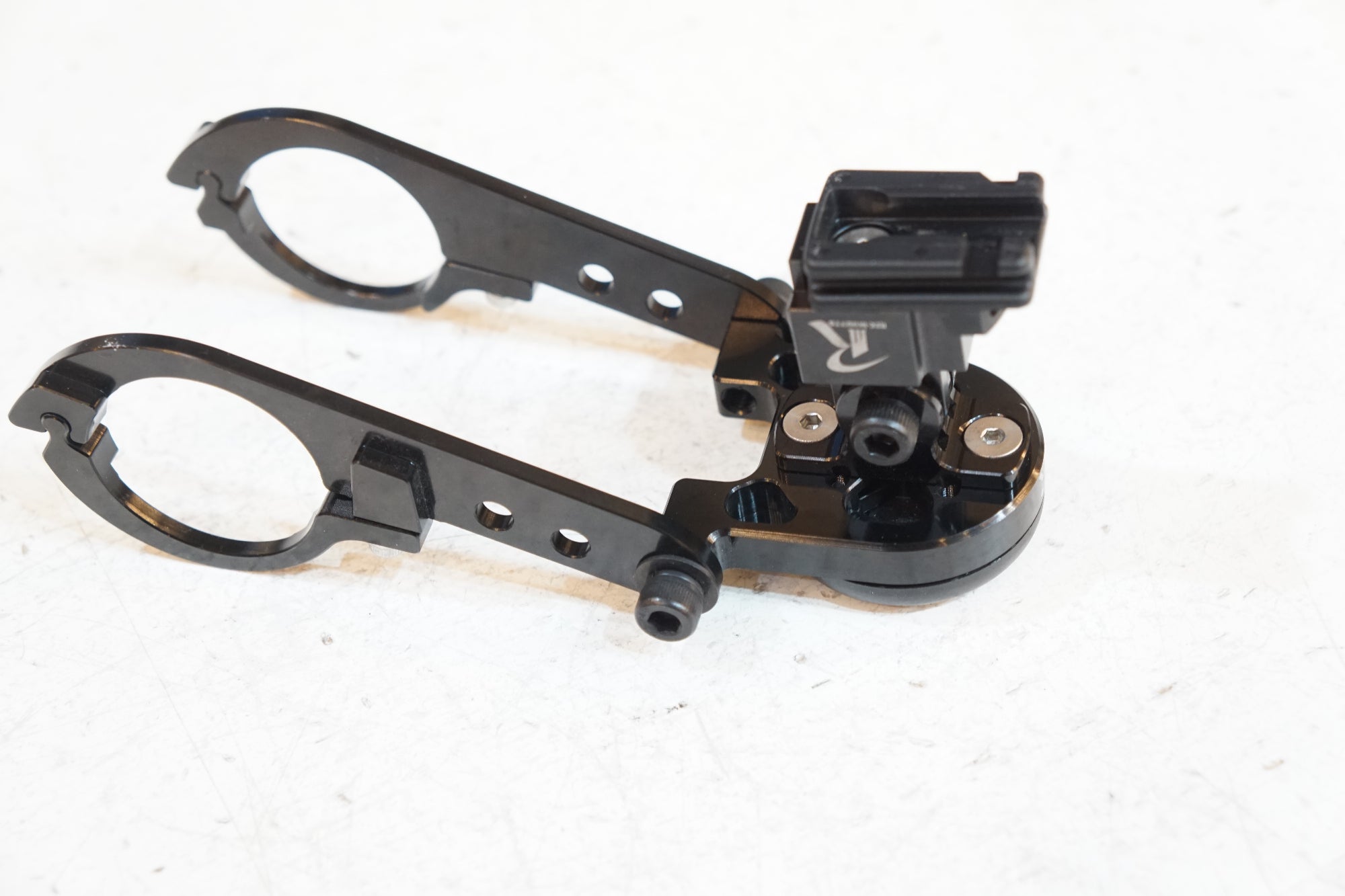 CATEYE 「キャットアイ」 VOLT800 フロントライト / バイチャリ浦和ベース