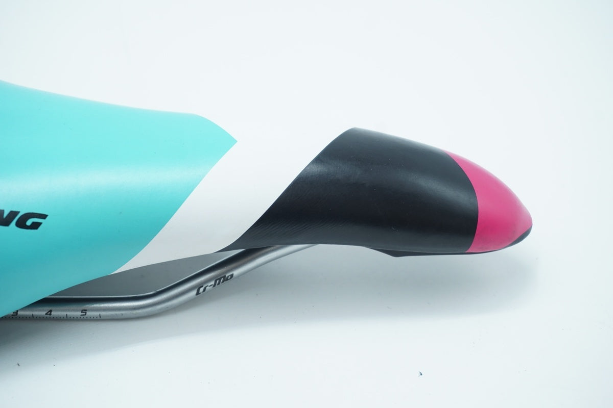 GSR「ジーエスアール」 GOOD SMILE RACING TYPE-3 サドル/ 京都西院店