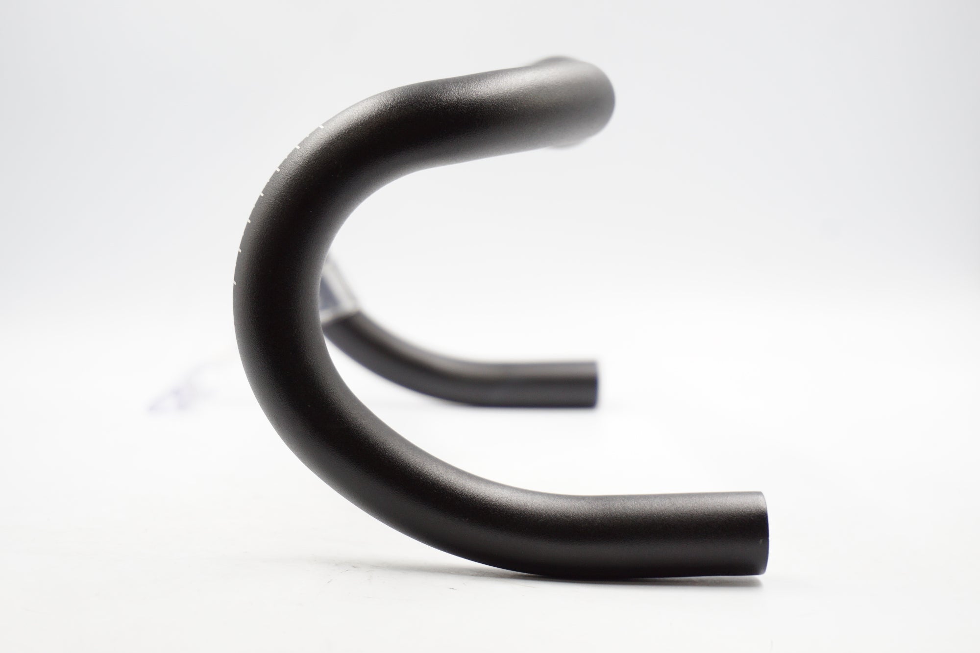 BONTRAGER 「ボントレガー」 RACE VR-C Φ31.8 ハンドル / 奈良店