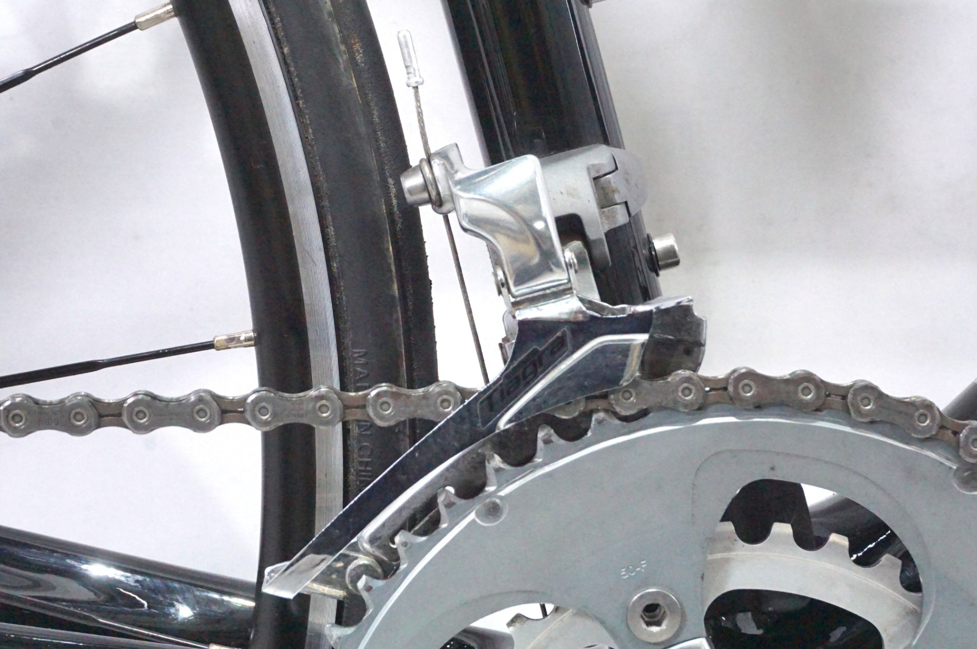 TREK 「トレック」 EMONDA S4 2015年モデル ロードバイク / AKIBA店