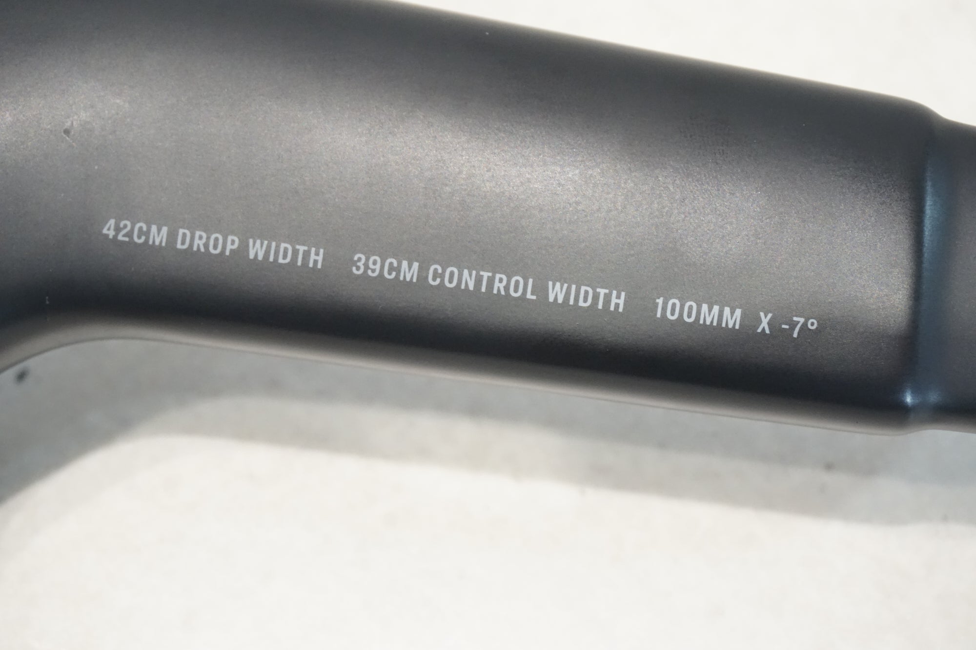 TREK 「トレック」 Madone SLR 7 Gen7 390mm 一体型 ハンドル/ステム / 横浜戸塚店