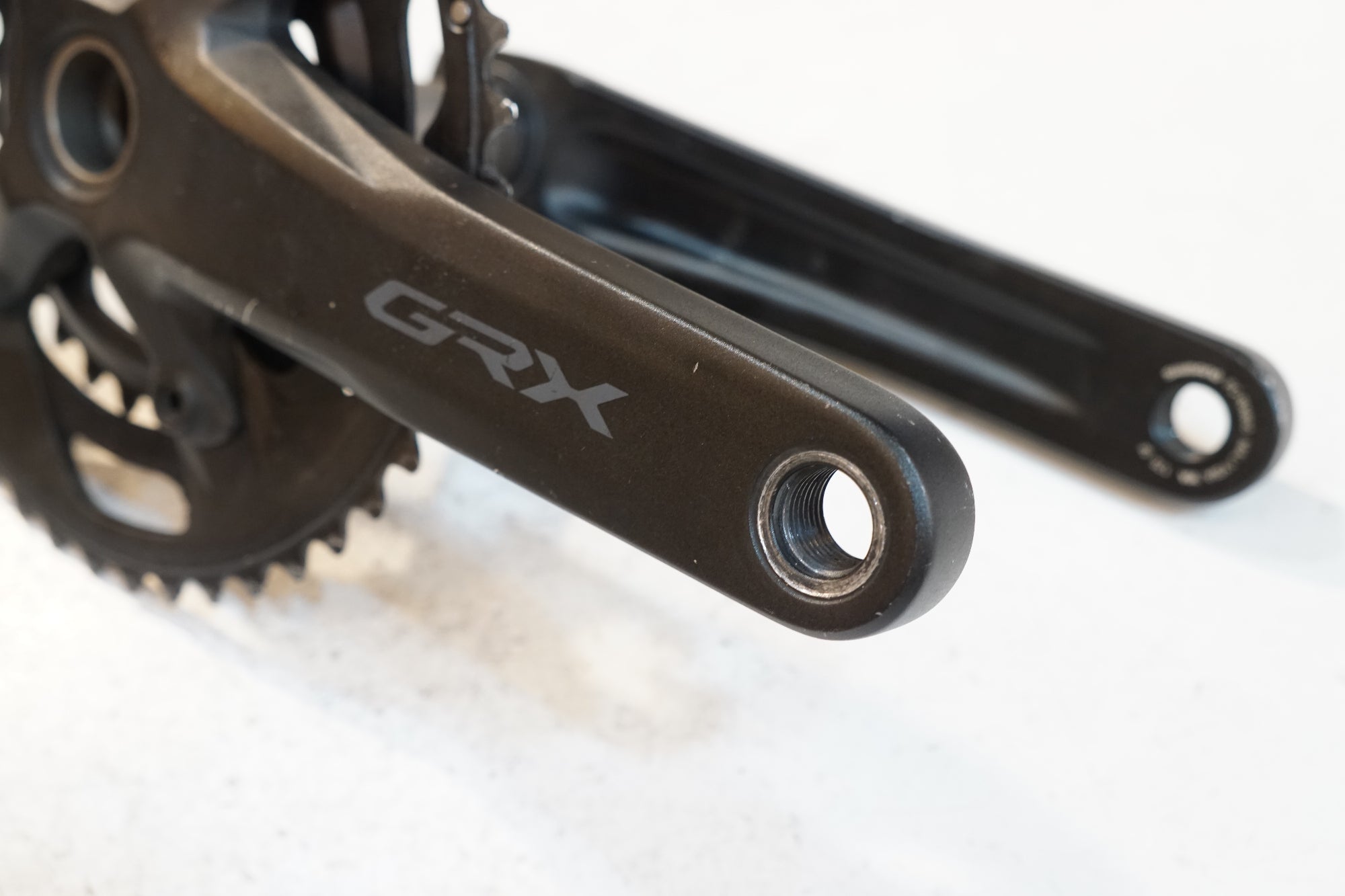 SHIMANO 「シマノ」 GRX FC-RX600 46-30T 175mm クランクセット