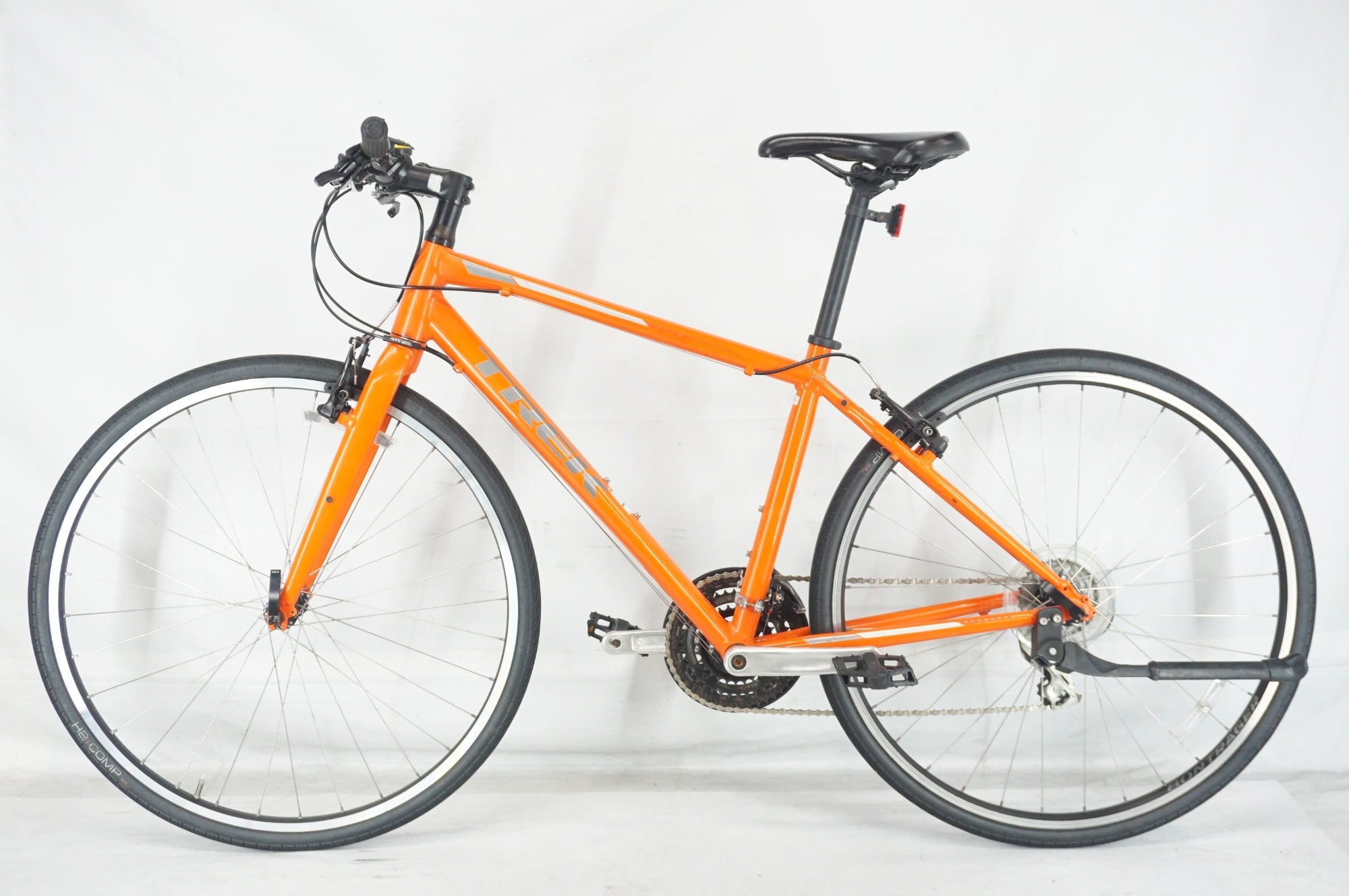 TREK 「トレック」 FX2 2018年モデル クロスバイク / 阪急塚口店