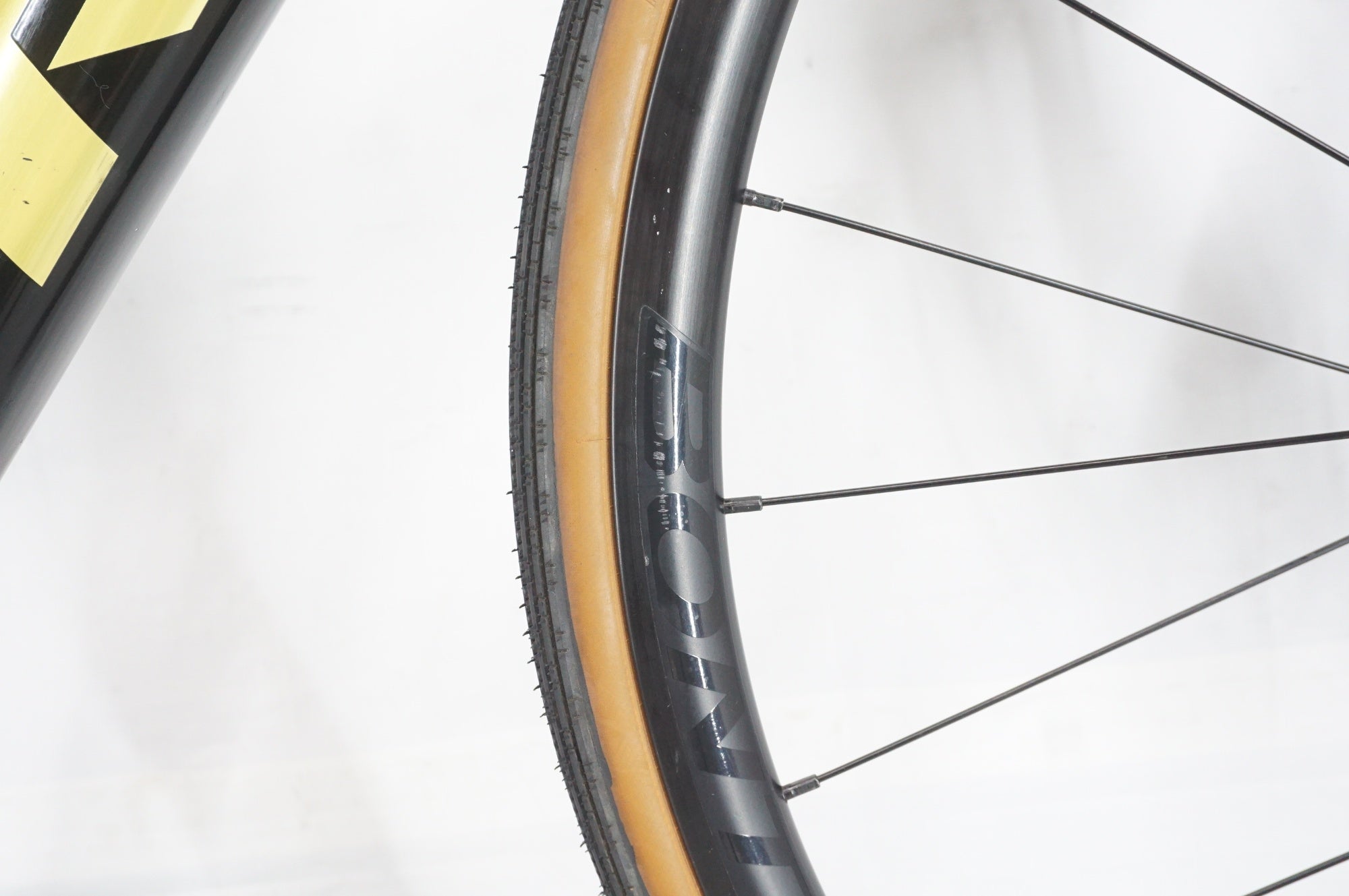 TREK 「トレック」 DOMANE AL2 DISC 2021-2022年モデル ロードバイク / 阪急塚口店