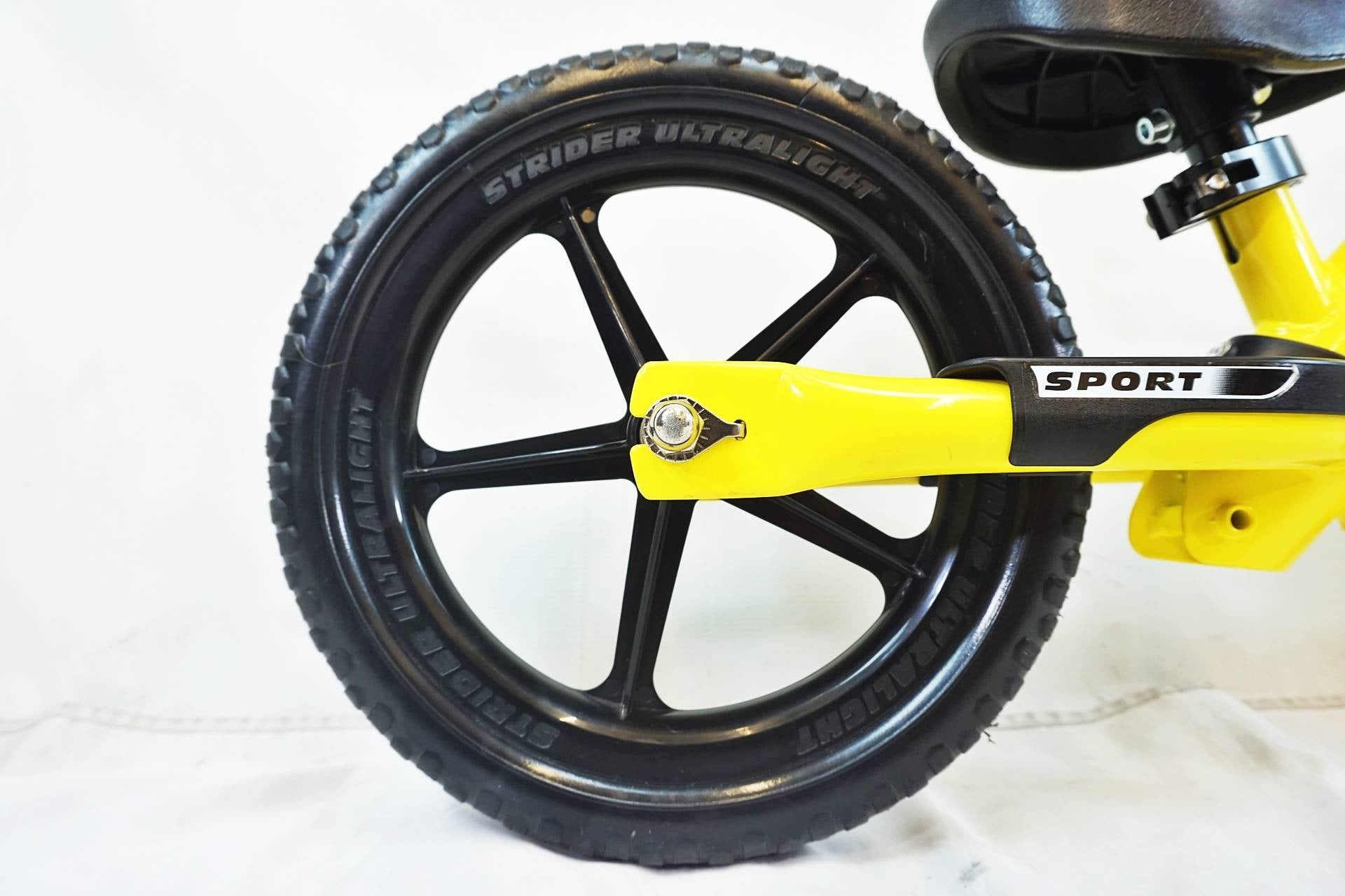 STRIDER 「ストライダー」 SPORT 12 2021年モデル 12インチ キッズ