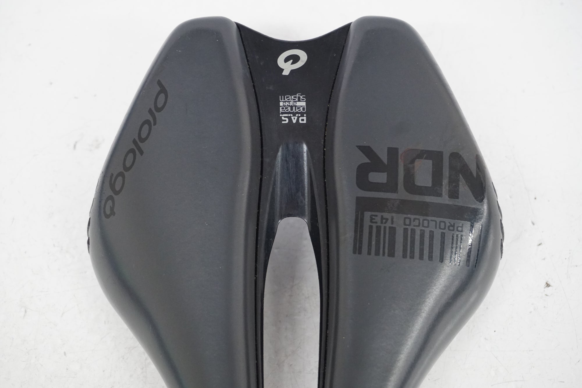 PROLOGO 「プロロゴ」 DIMENSION NDR 143 TIROX サドル / 浜松店