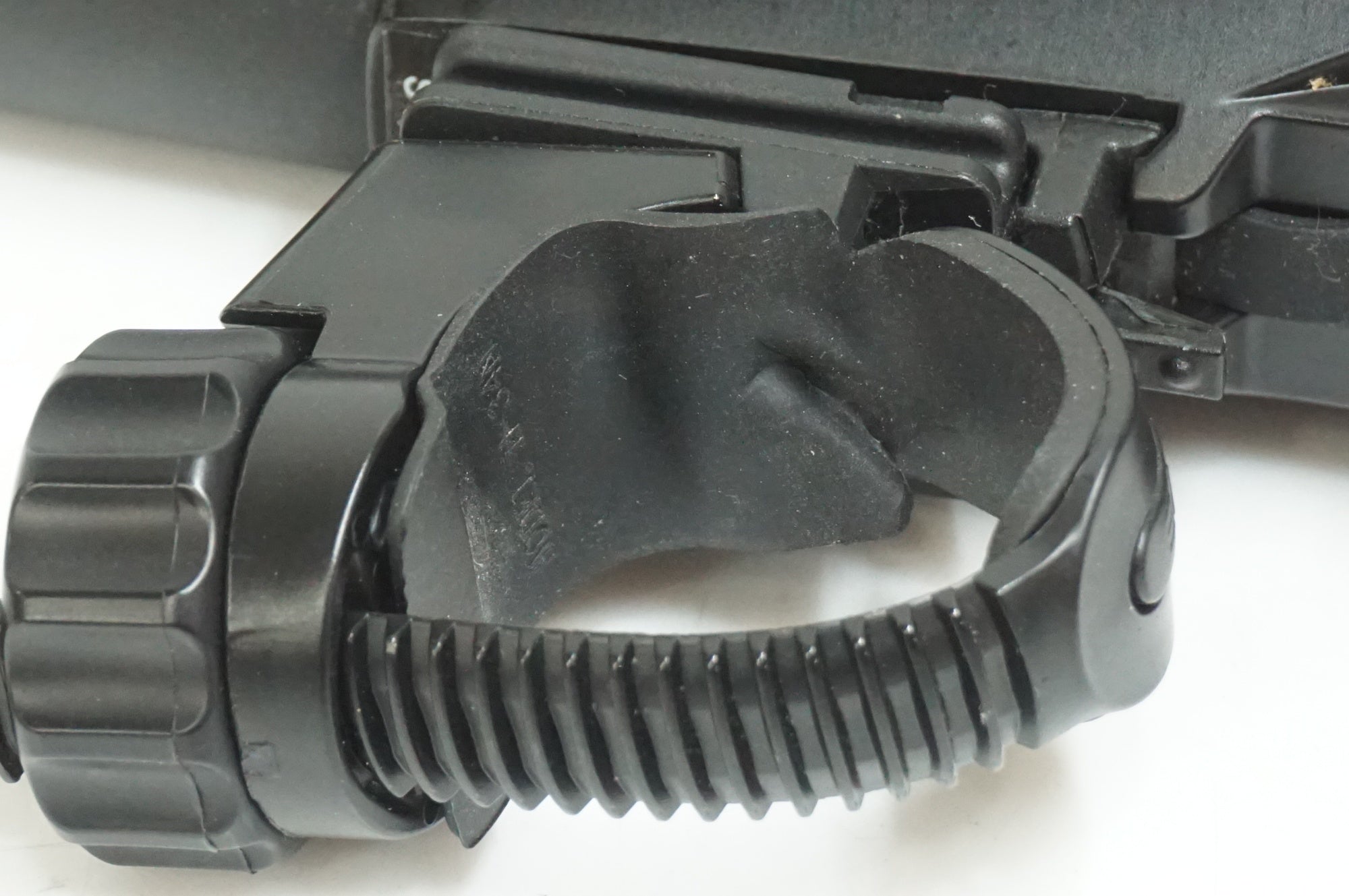 CATEYE 「キャットアイ」 VOLT800 フロントライト / 大宮店