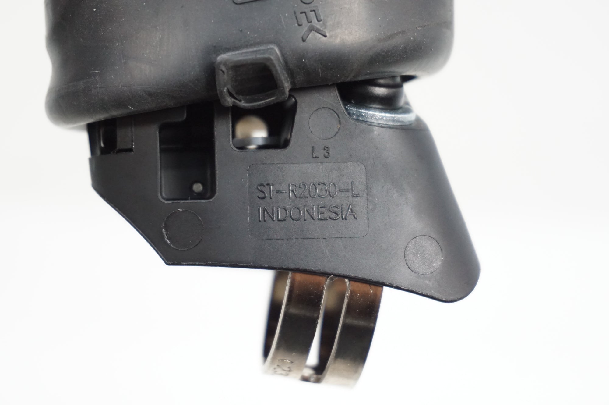 SHIMANO 「シマノ」 CLARIS ST-R2030/2000 デュアルコントロールレバー/ 川越店