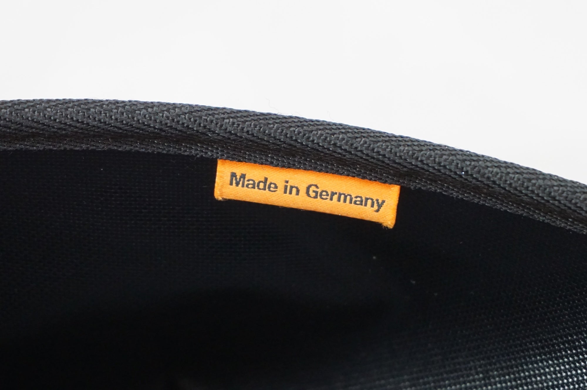 ORTLIEB 「オルトリーブ」 COMMUTER DAYPACK 27 / 浦和ベース