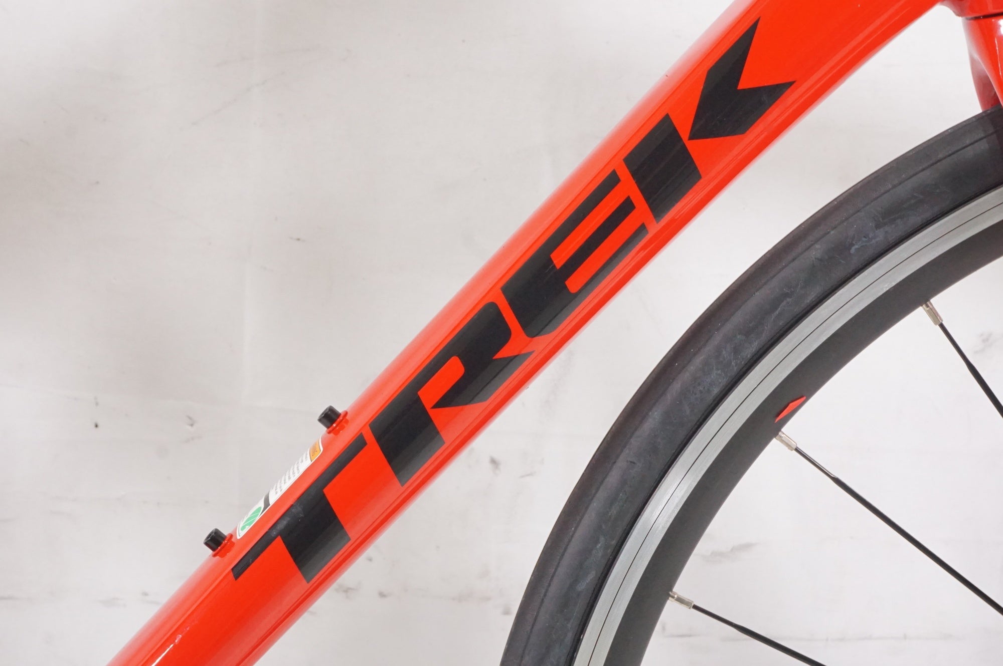 TREK 「トレック」 EMONDA ALR4 2019-2020年モデル ロードバイク / AKIBA店