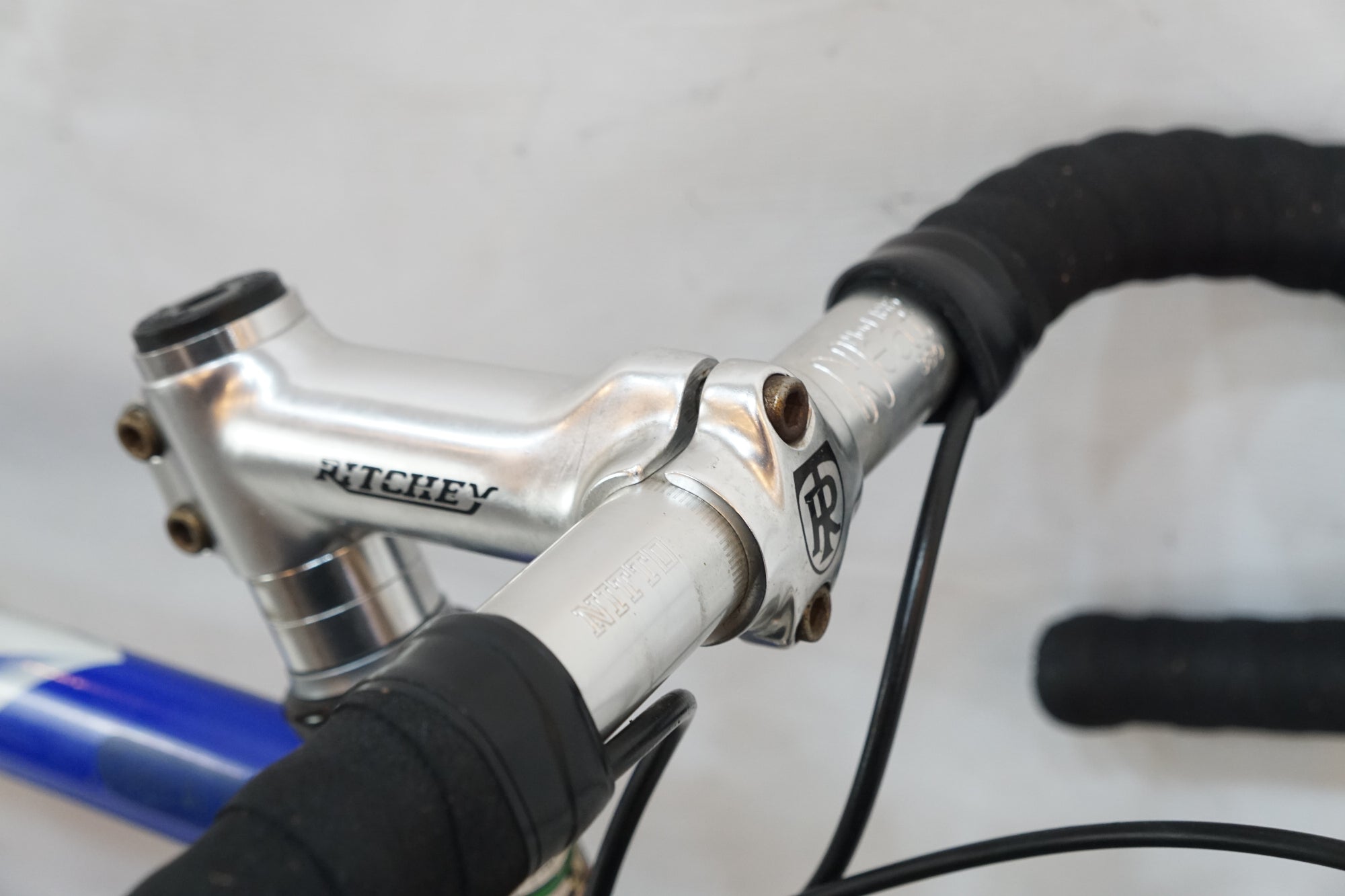 ALAN BIKES 「アラン バイク」 CONIC AL 2012年モデル ロードバイク