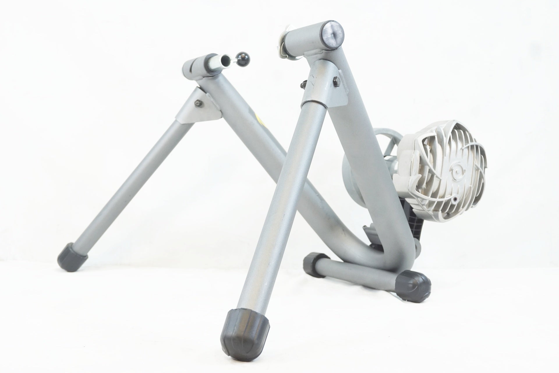 CYCLEOPS 「サイクルオプス」 固定ローラー / 有明ガーデン店