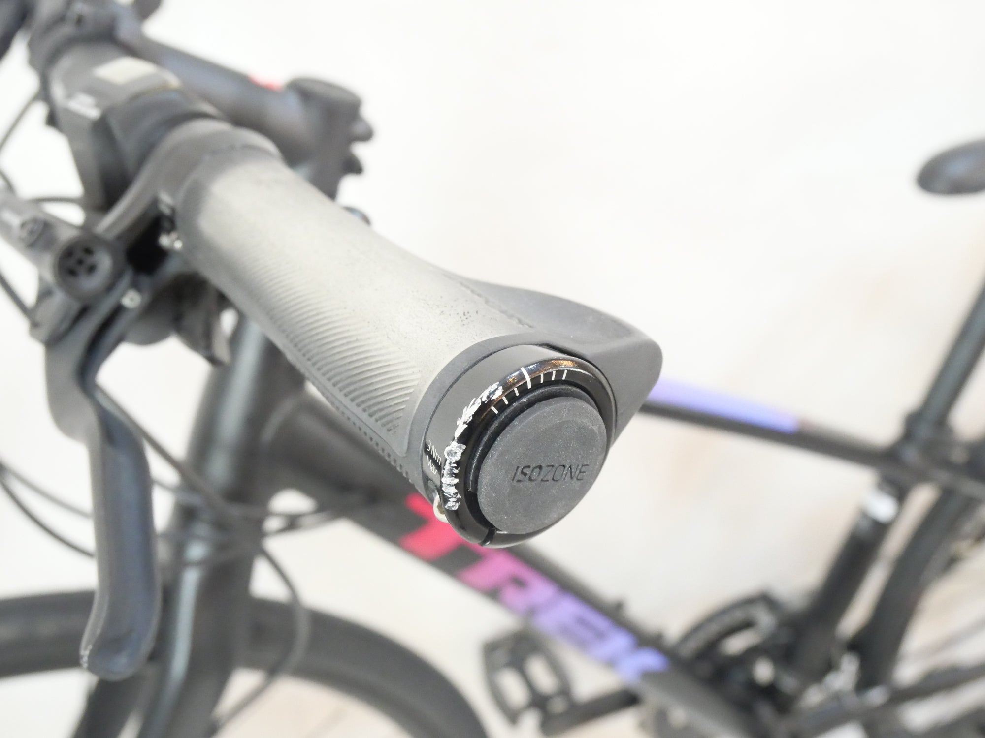 TREK 「トレック」 FX3 WSD DISC 2020-2021年モデル クロスバイク / バイチャリ浦和ベース