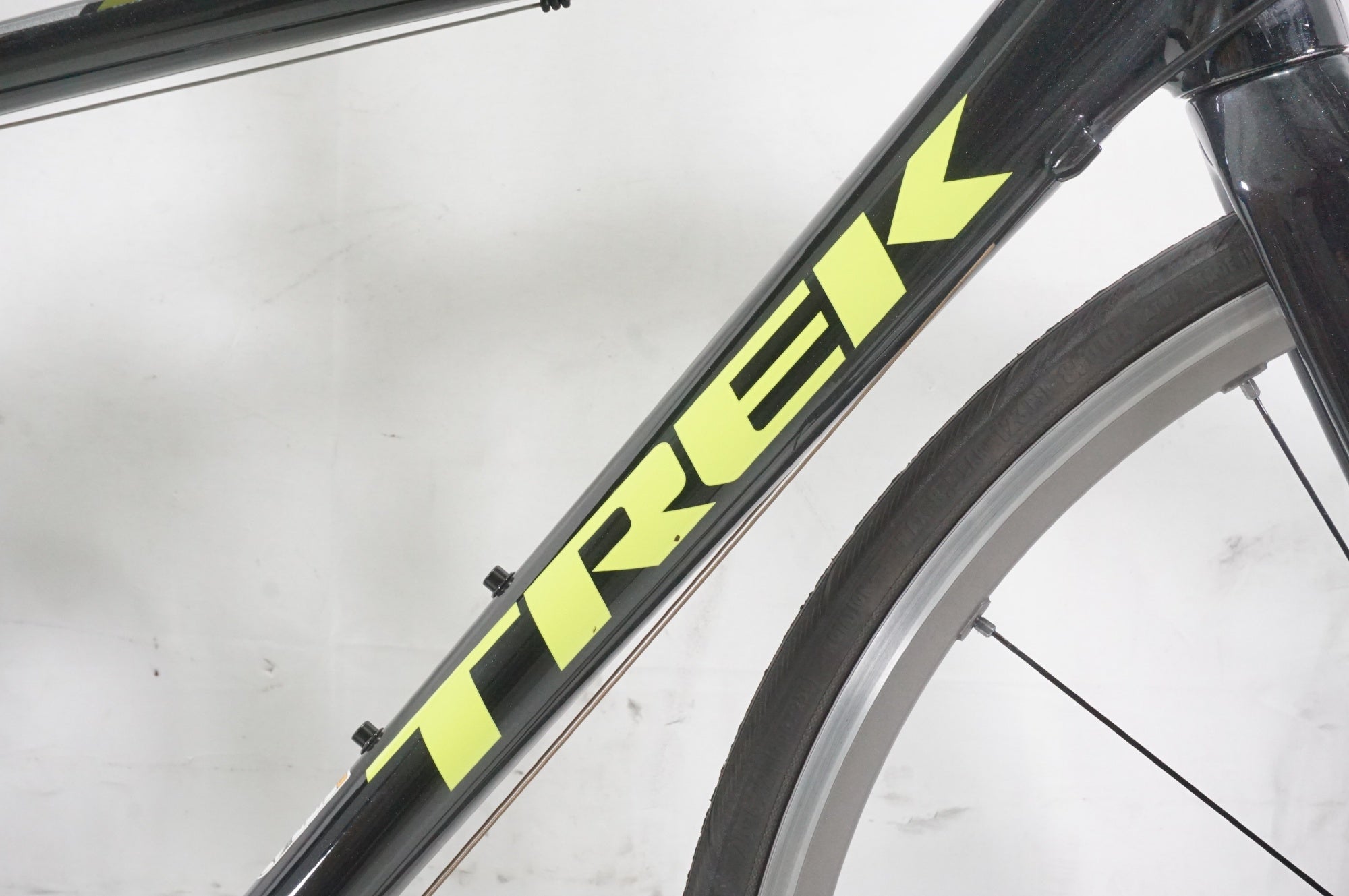 TREK 「トレック」 EMONDA ALR5 2016年モデル ロードバイク / AKIBA店