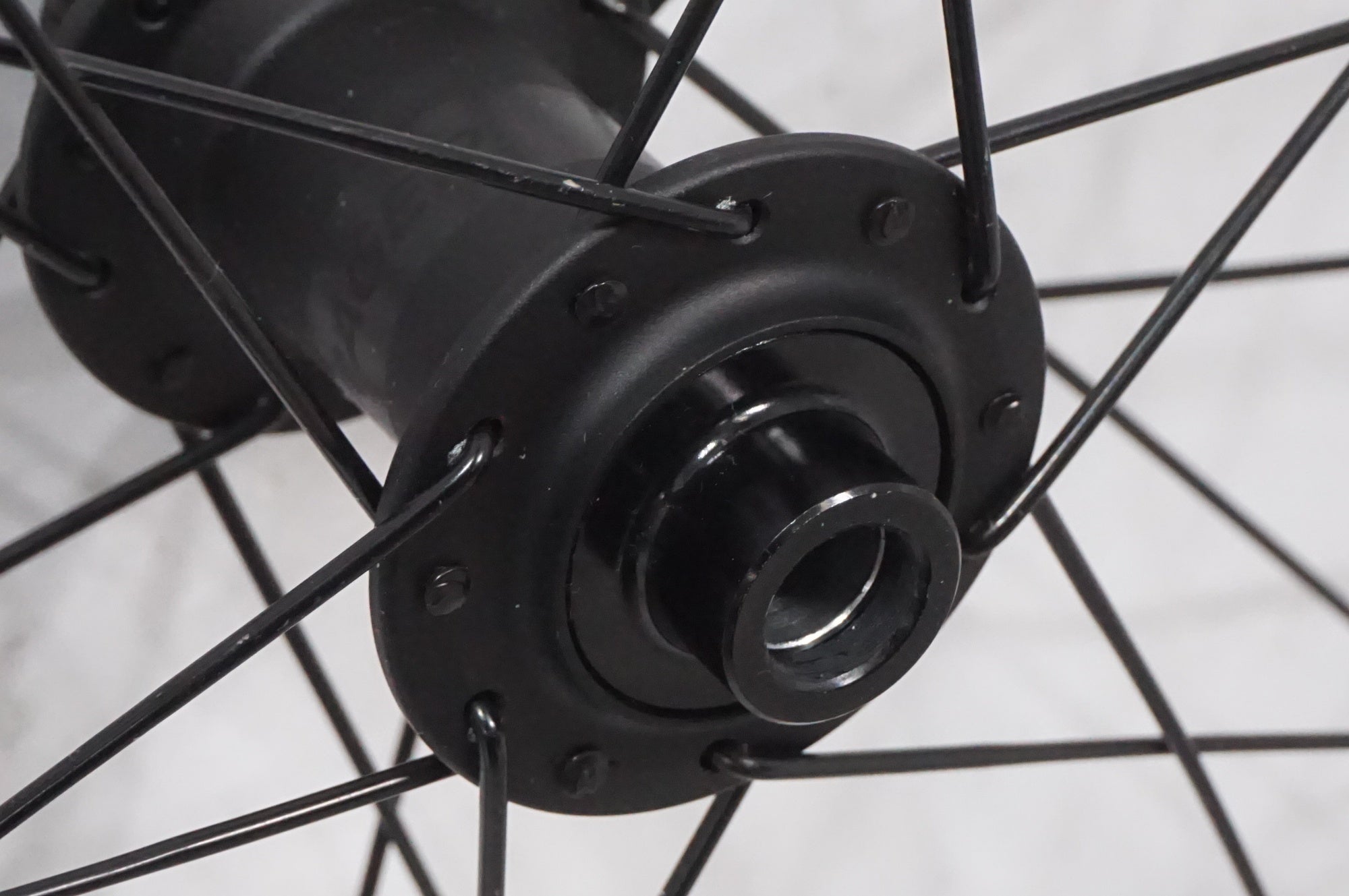 BONTRAGER 「ボントレガー」 PARADIGM COMP 25 シマノ11速 ホイール