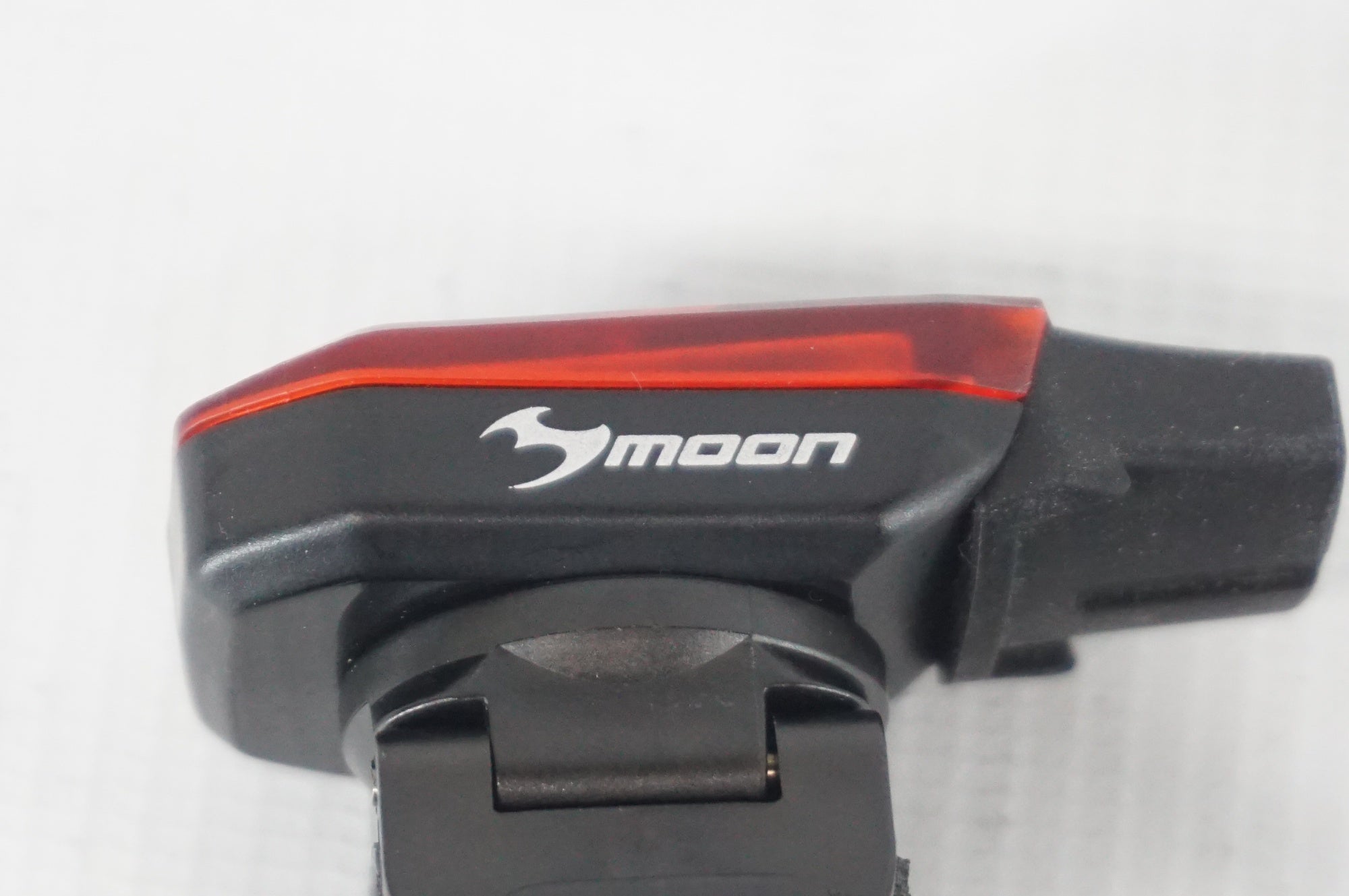 MOON 「ムーン」 ALCOR リアライト / 阪急塚口店