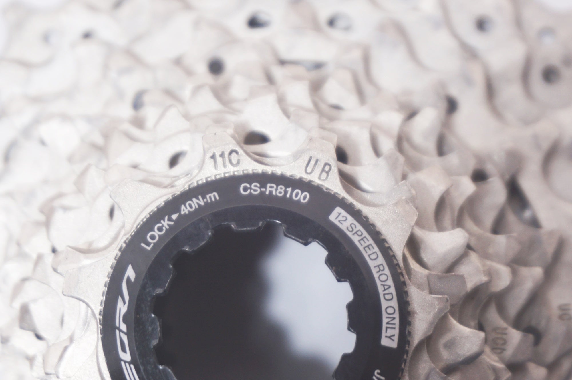 SHIMANO 「シマノ」 ULTEGRA CS-R8100 11-30T スプロケット