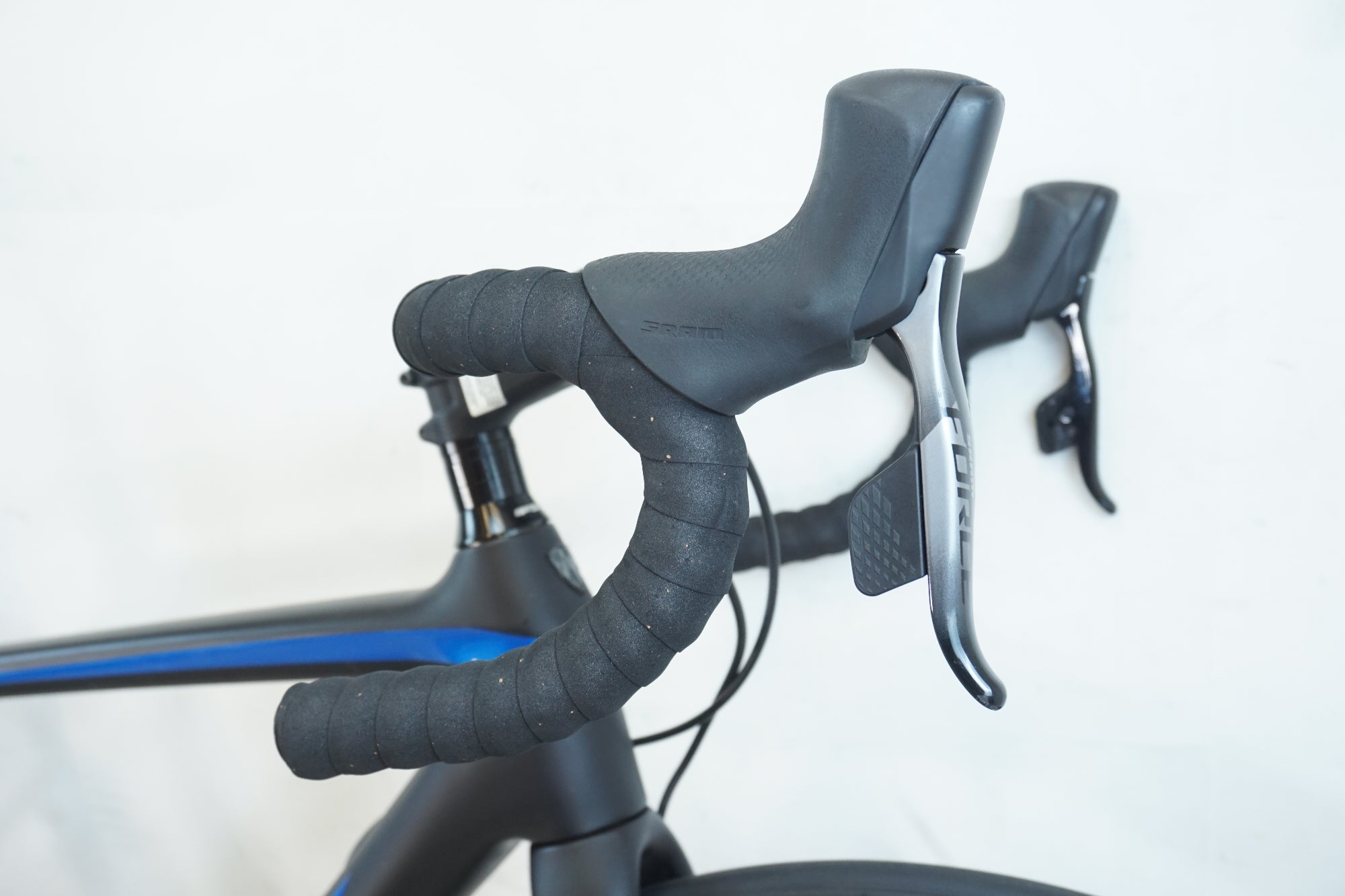 TREK 「トレック」 EMONDA SL7 DISC 2020年モデル ロードバイク / 有明ガーデン店
