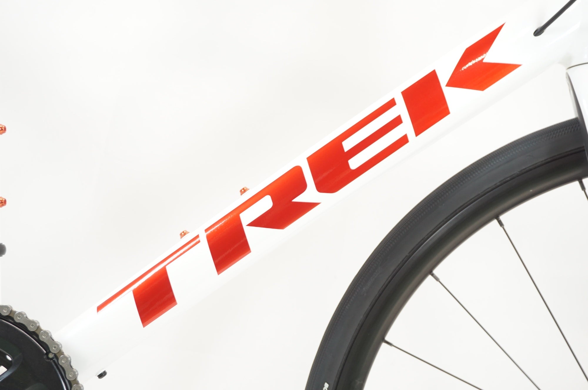 TREK 「トレック」 DOMANE AL3 2021-2022年モデル ロードバイク