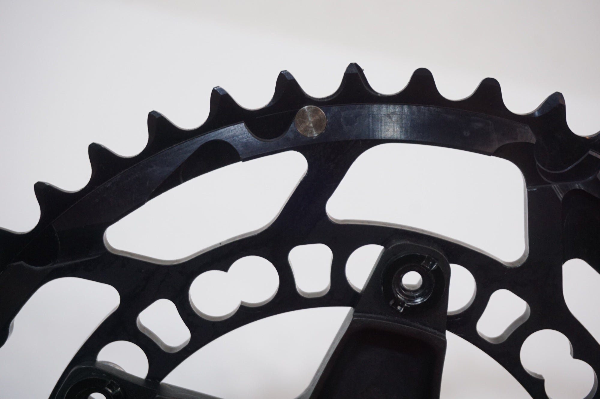 ROTOR 「ローター」 3D+ NOQチェーンリング 46T 170mm クランクセット / 世田谷店