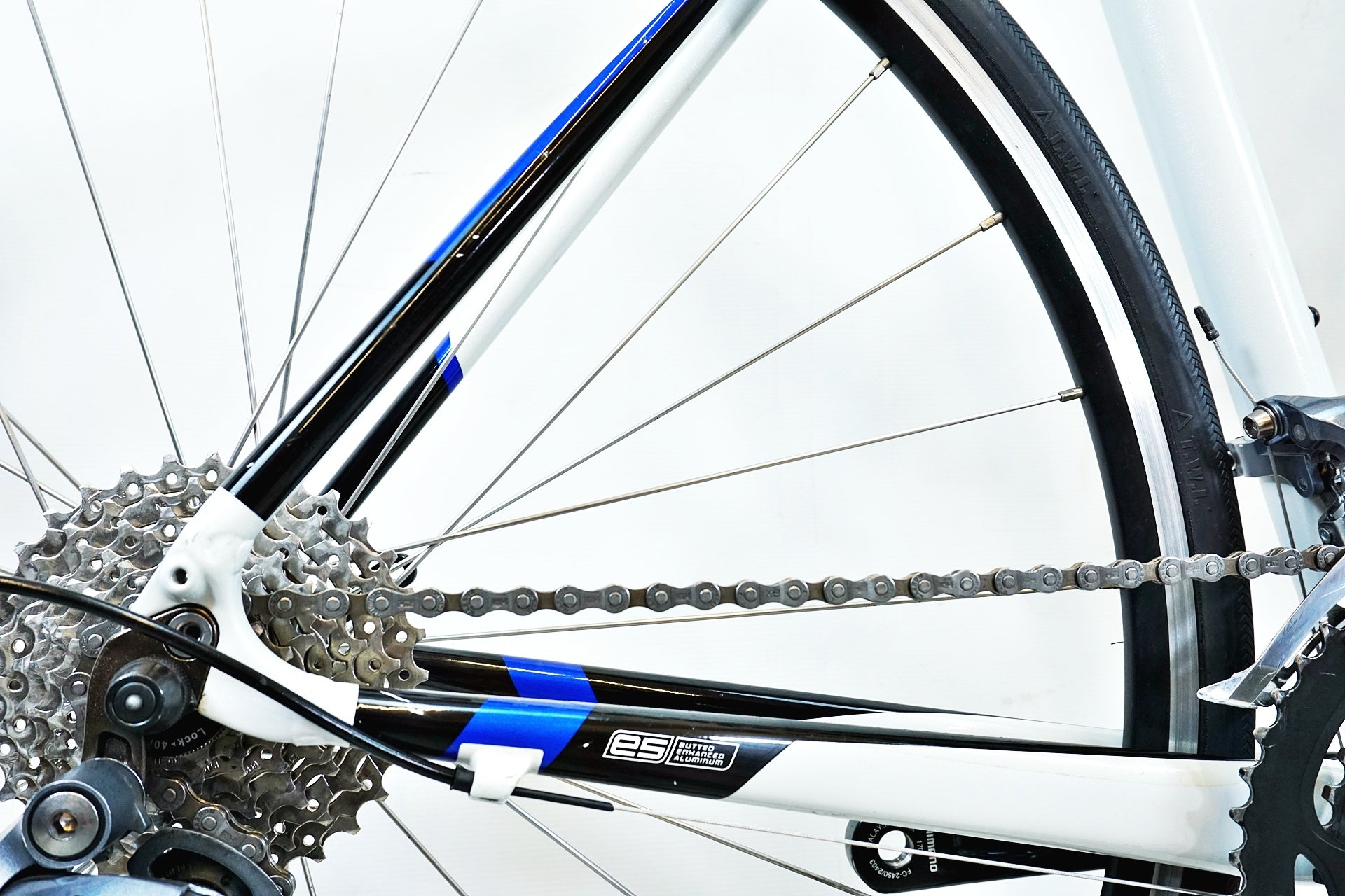 SPECIALIZED 「スペシャライズド」 ALLEZ 2015年モデル ロードバイク / 有明ガーデン店