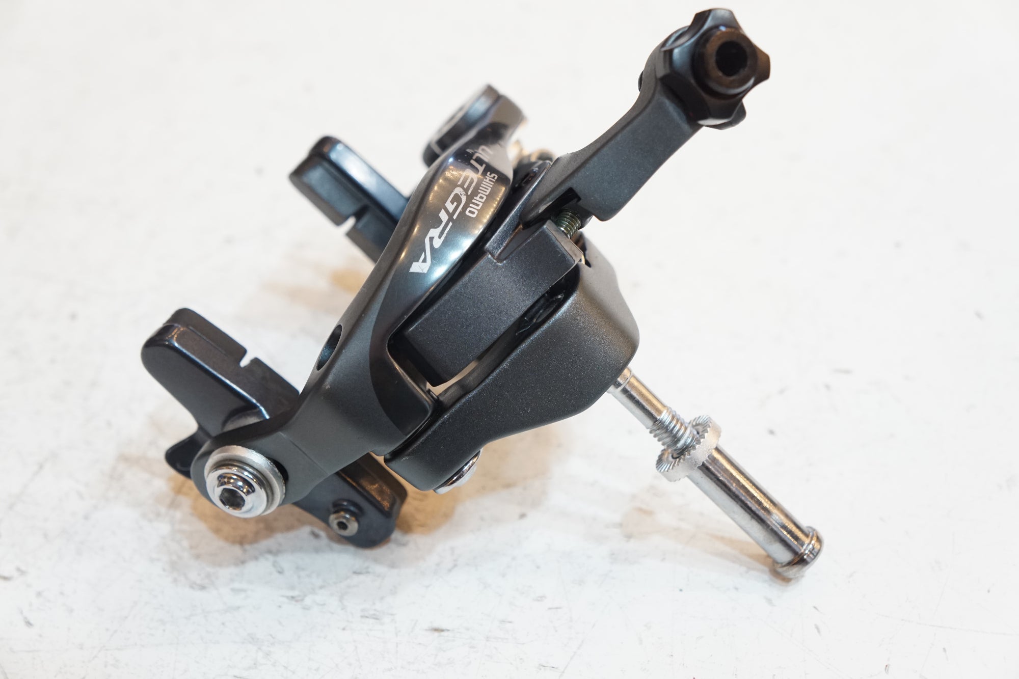 SHIMANO 「シマノ」 ULTEGRA BR-6800 キャリパーブレーキ