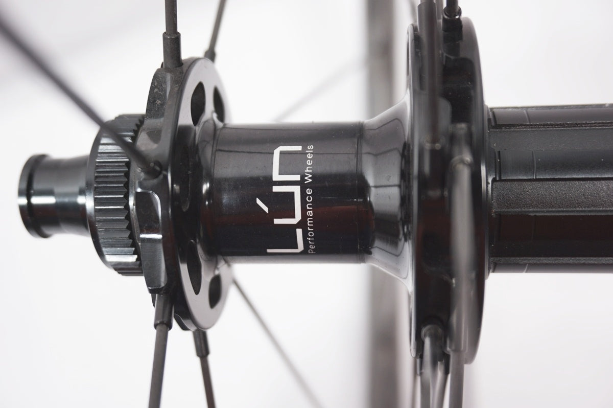 LUN 「ルン」 HYPER DISC 38mm シマノ11S ホイールセット / バイチャリ世田谷店