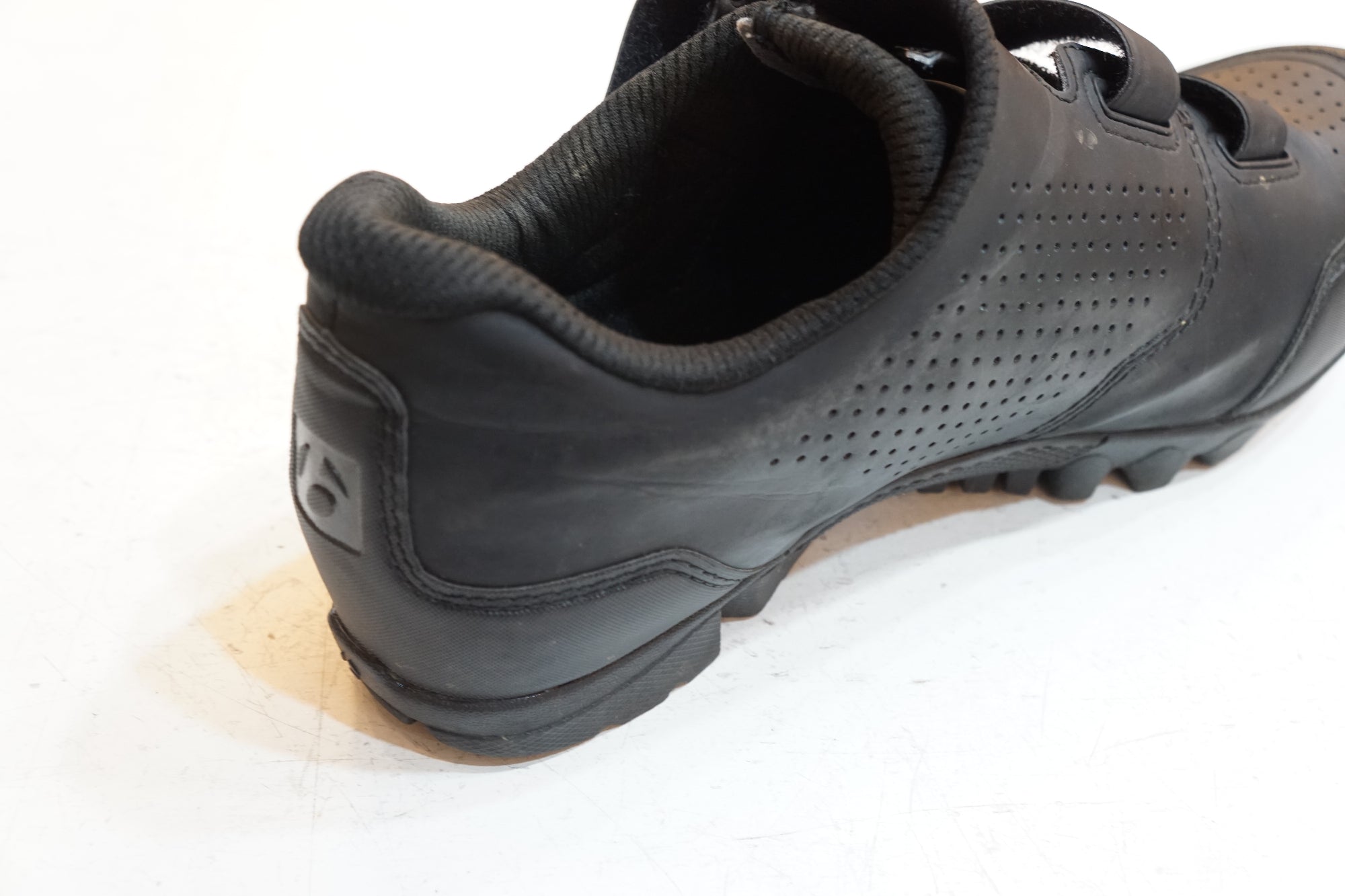 BONTRAGER 「ボントレガー」 EVOKE 27.0cm シューズ