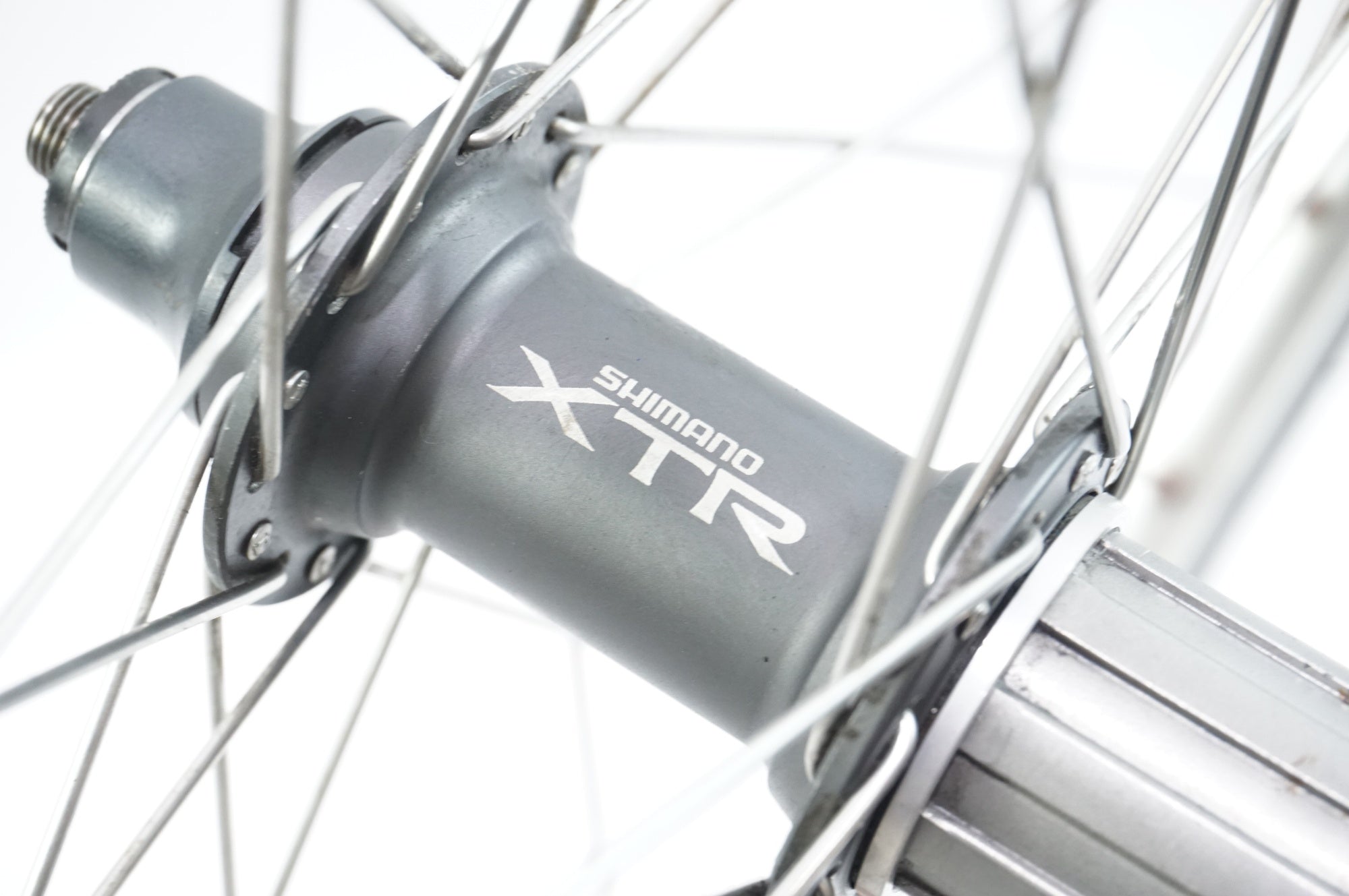 SHIMANO 「シマノ」 XTR FH-M950 / ARAYA TM-840F シマノ8-10速 リア