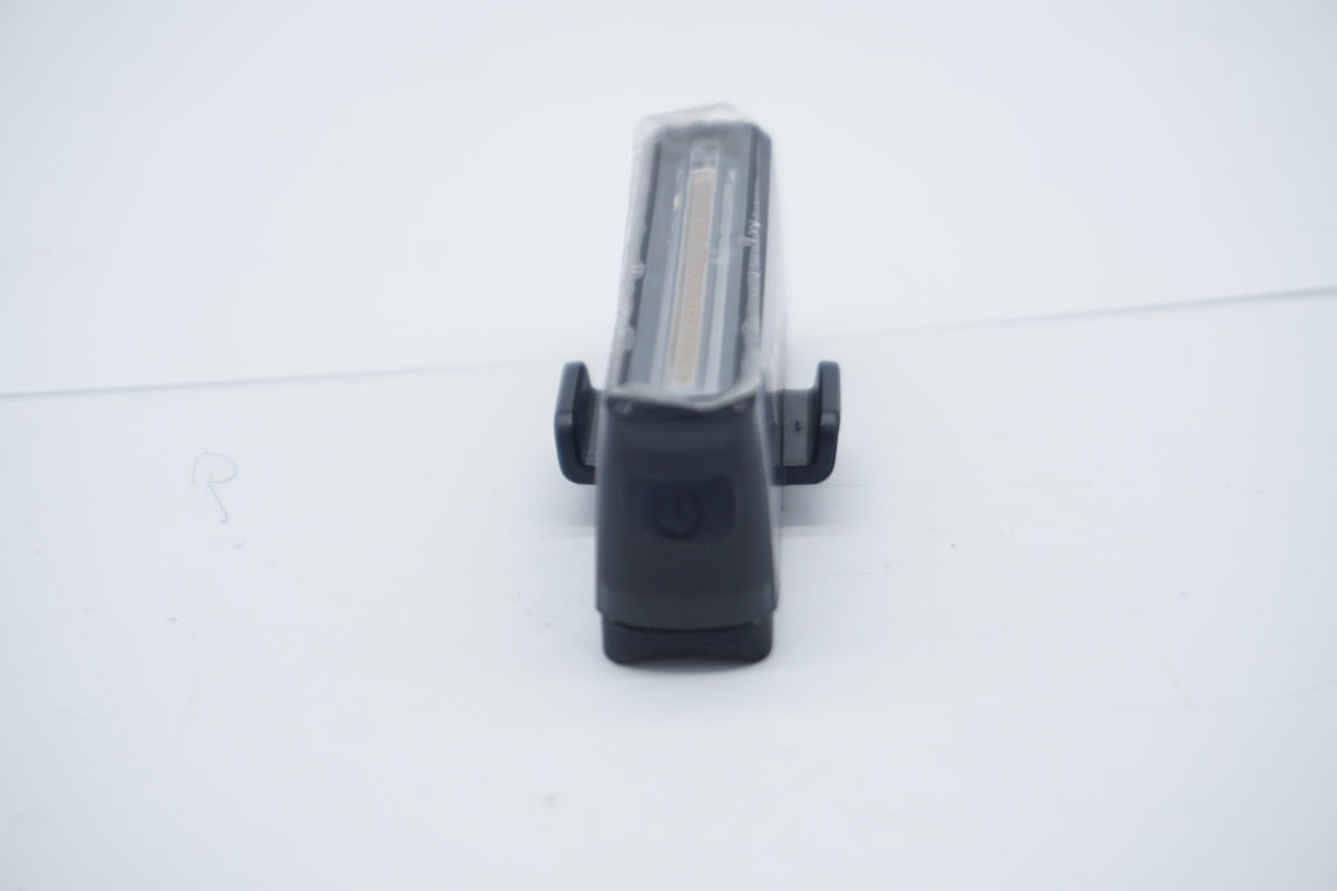 OLIGHT 「オーライト」 SEEMEE 30 リアライト / 滋賀大津店