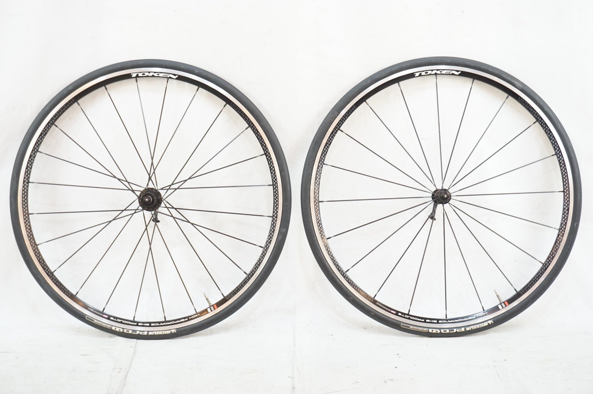 TOKEN 「トーケン」 C22A SHIMANO / SRAM 11S ホイールセット / 浦和ベース