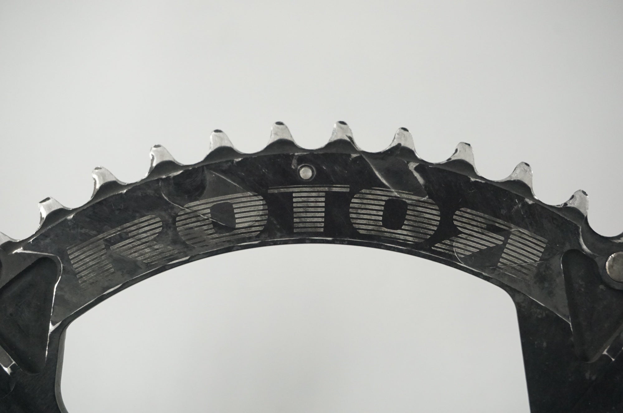 ROTOR 「ローター」 ROUND RINGS 53T アウターチェーンリング / 福岡店