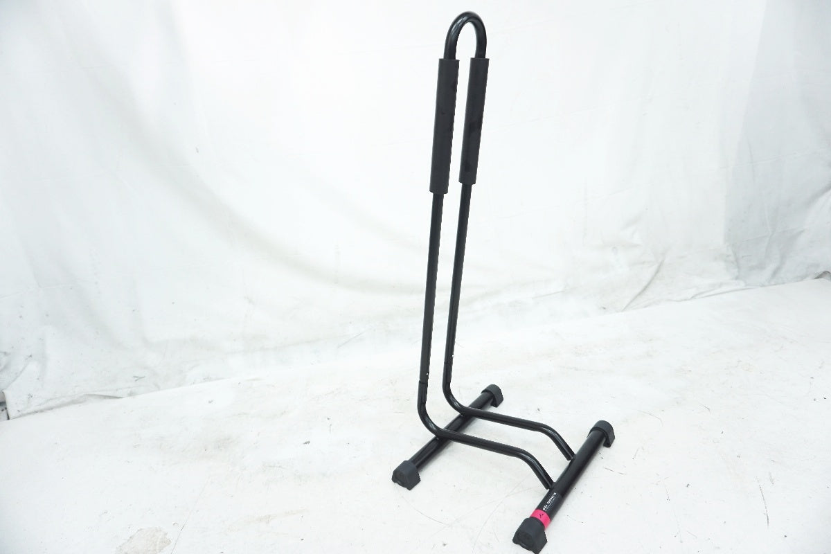 GIZA PRODUTS 「ギザプロダクツ」 ディスプレイスタンド / 大阪美原北インター店