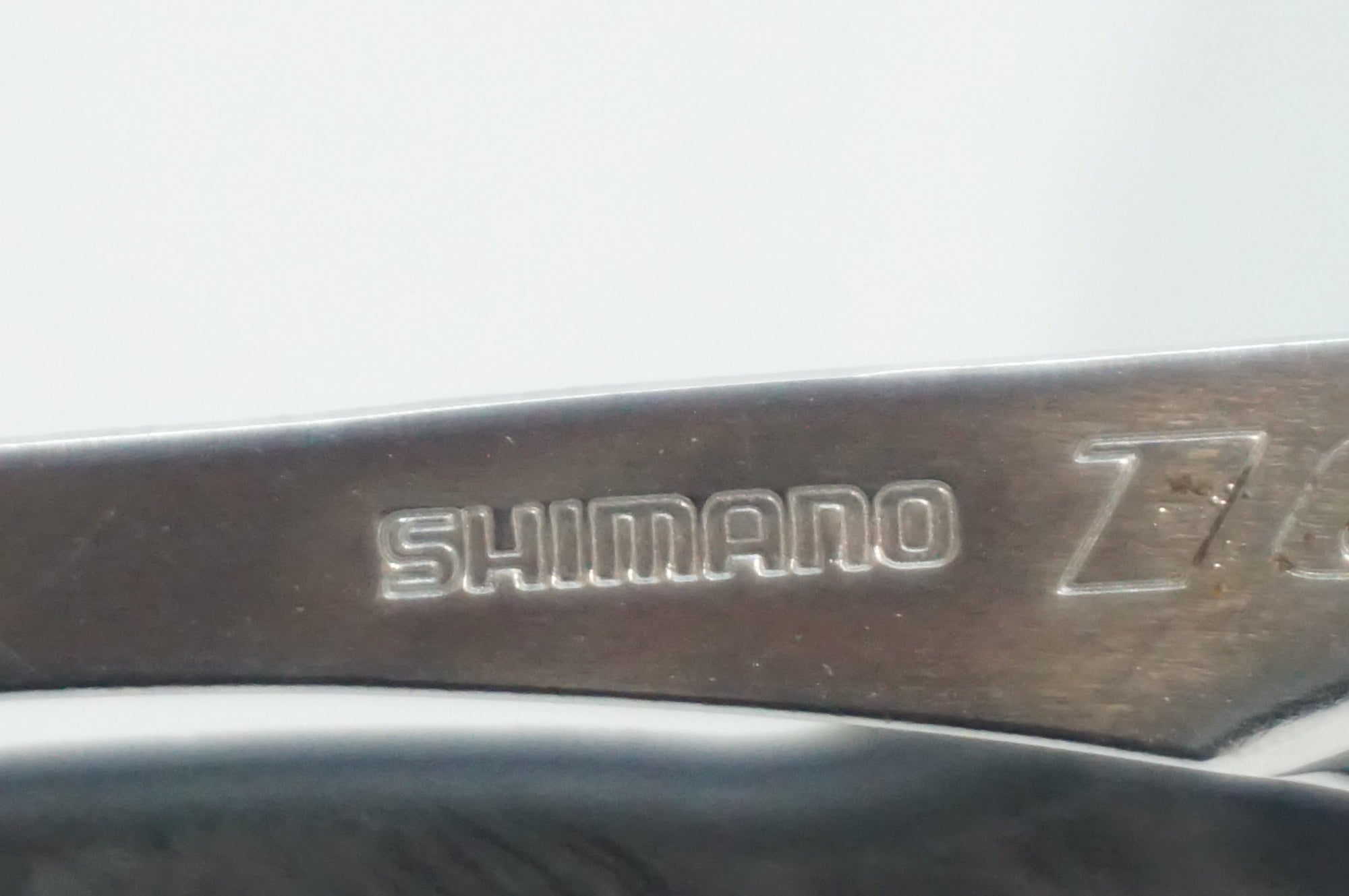 SHIMANO 「シマノ」 105 FD-5801 フロントディレイラー / 福岡店