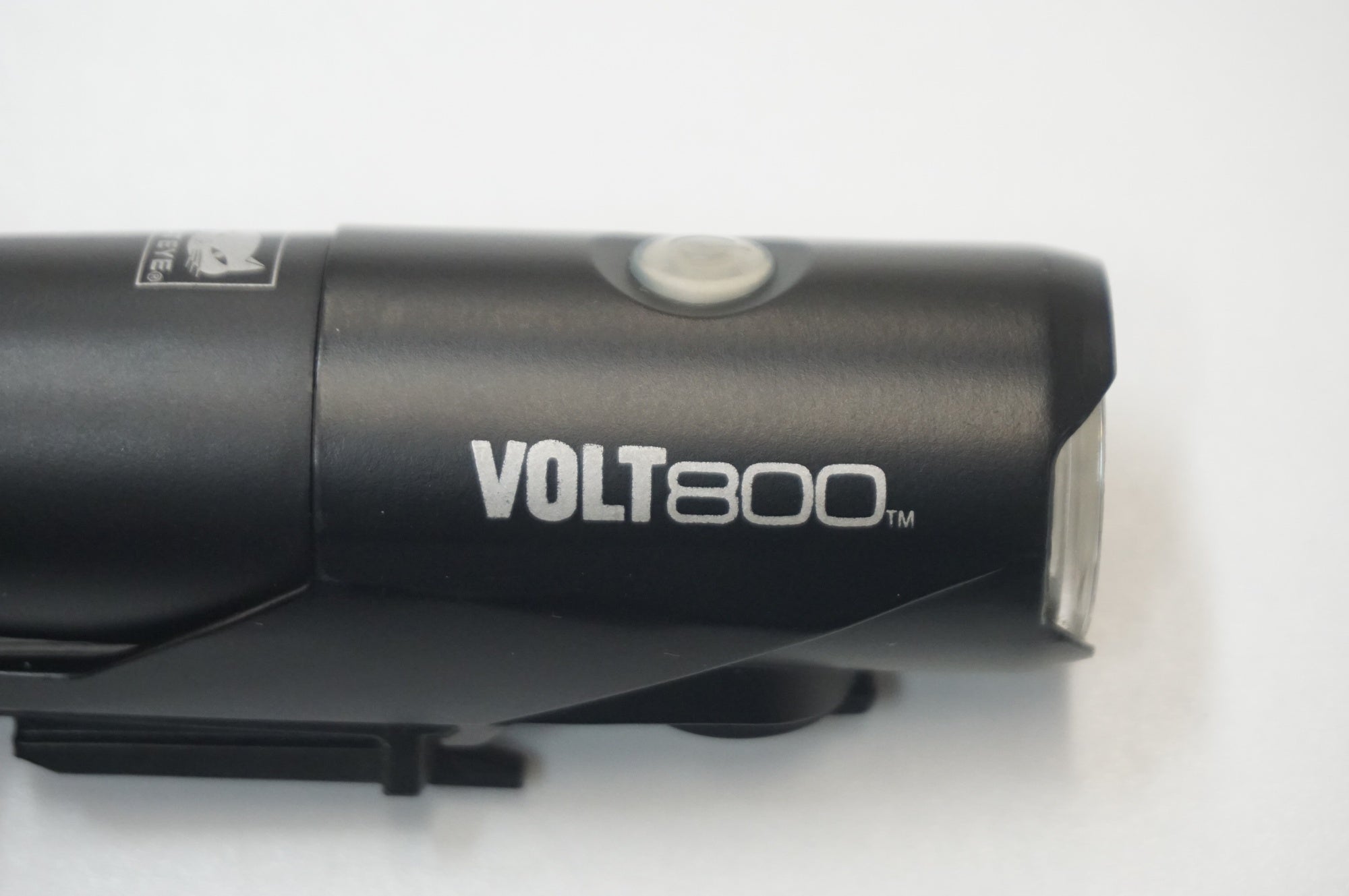 CATEYE 「キャットアイ」 VOLT800 フロントライト / 福岡店