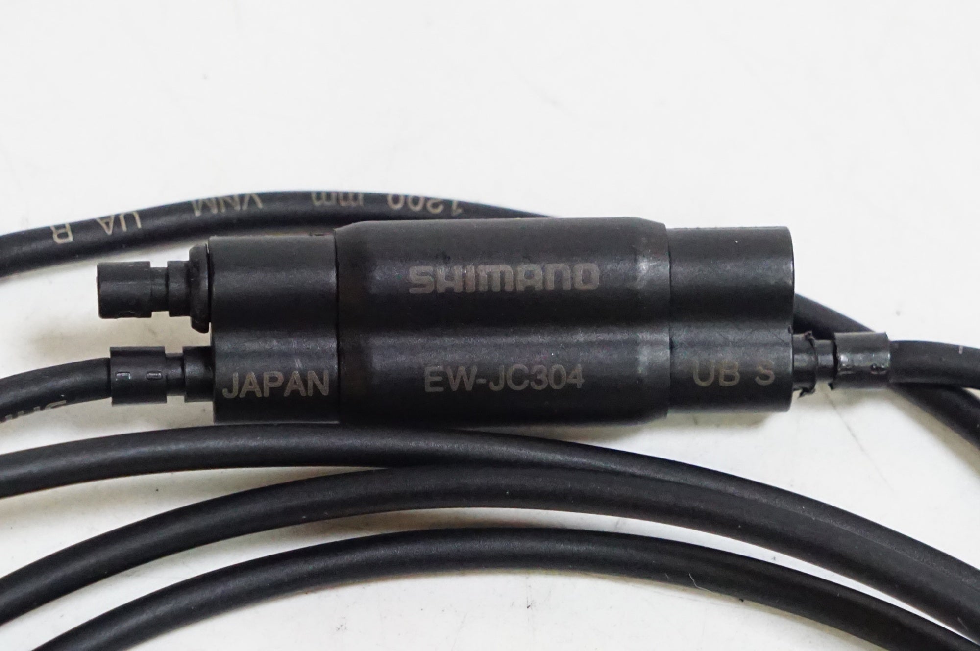 SHIMANO 「シマノ」 EW-SD300 エレクトリックケーブル EW-JC304 4