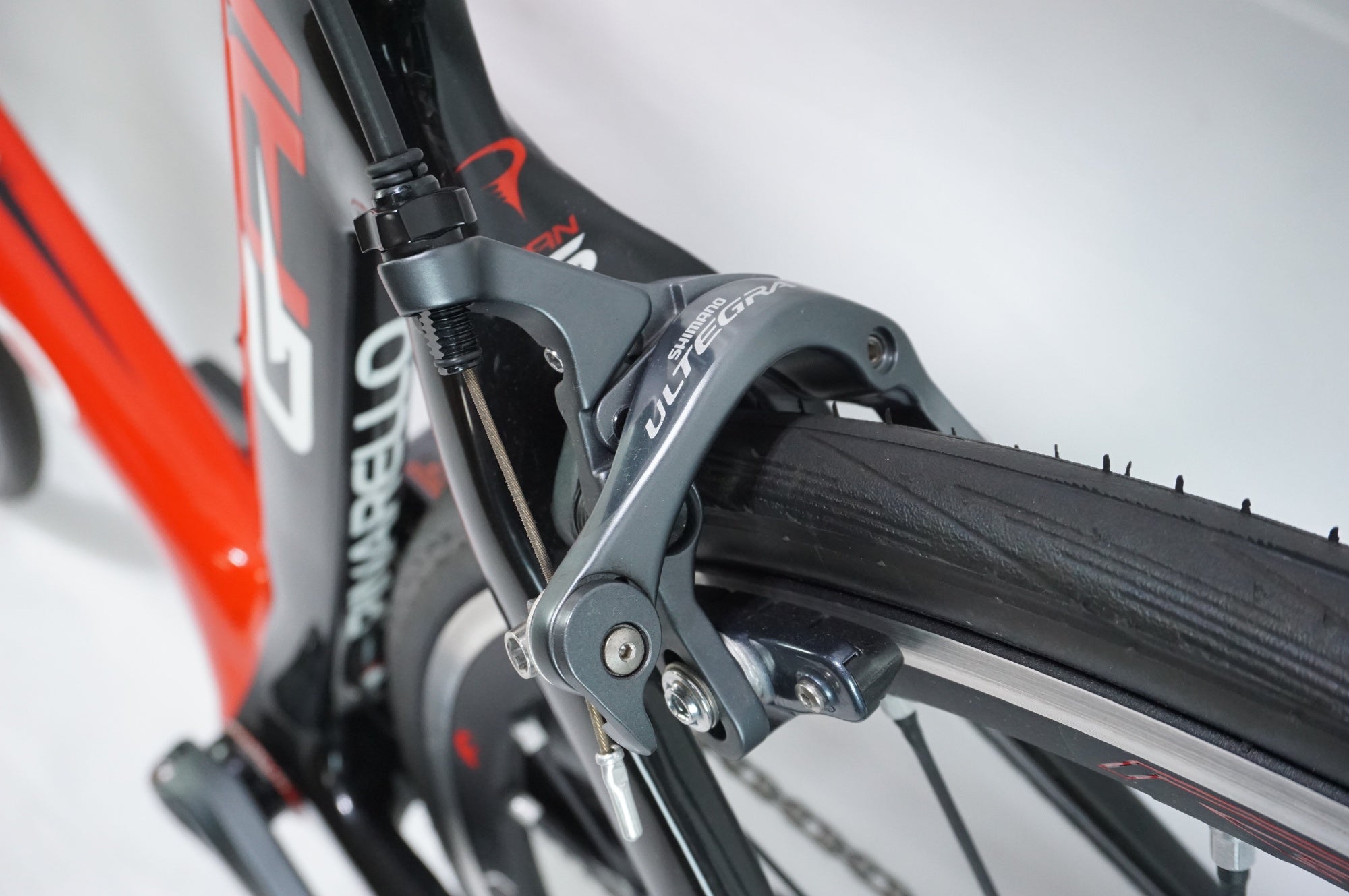 PINARELLO 「ピナレロ」 GAN S ULTEGRA 2017年モデル ロードバイク / 中目黒店