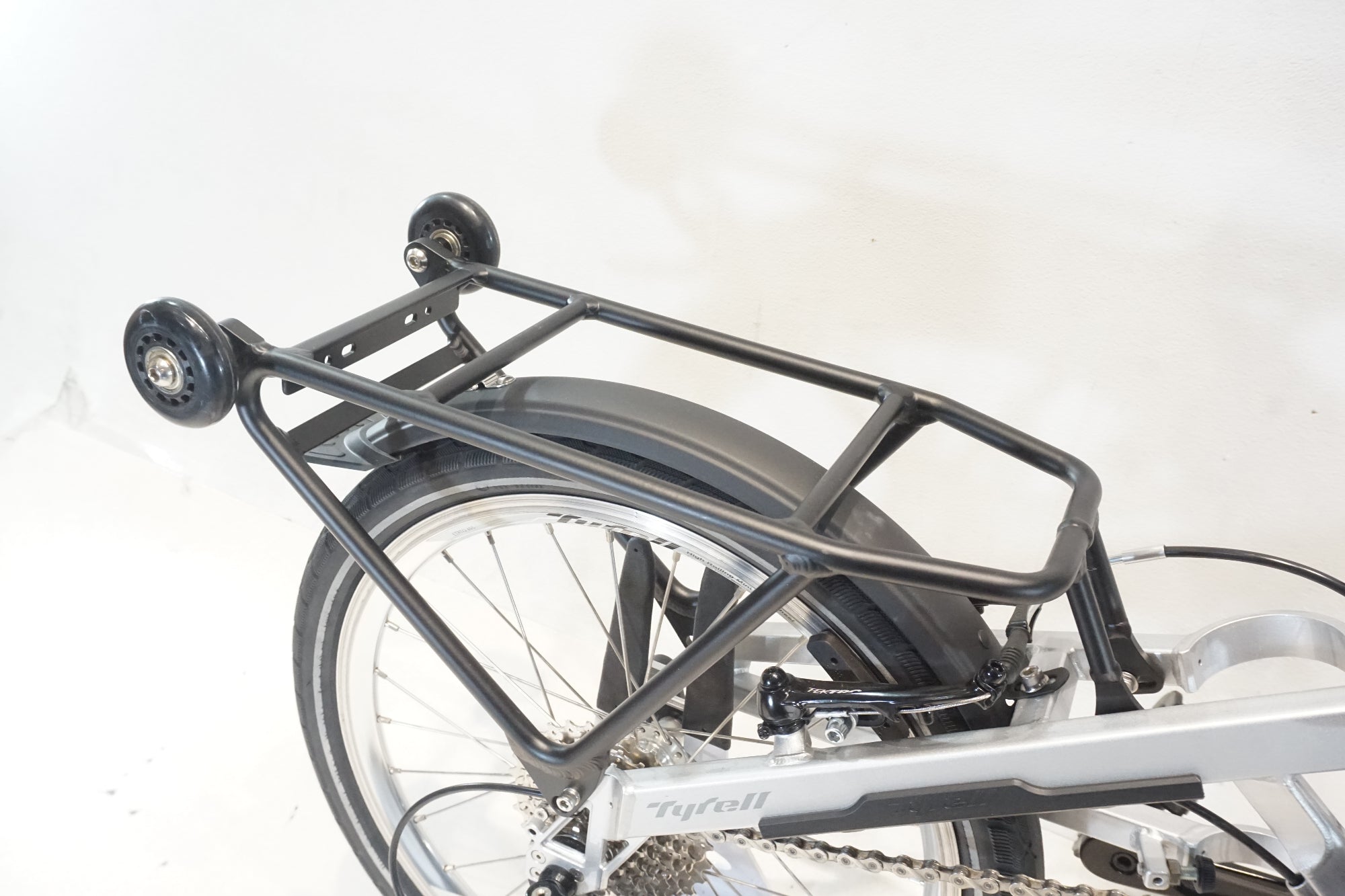 TYRELL 「タイレル」 IVE SPORT 2019年モデル 18インチ 折り畳み自転車 / 横浜戸塚店