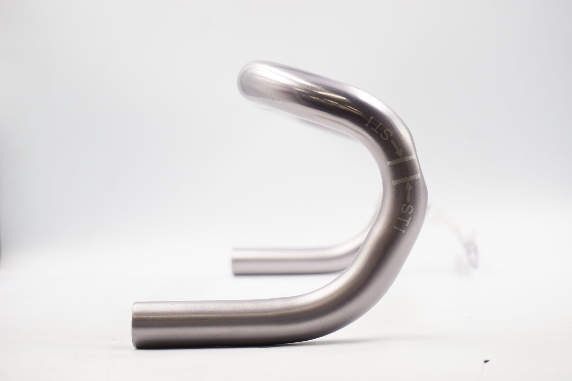 NITTO 「ニットー」 M194 STI Φ26.0 400mm ハンドル / 奈良店