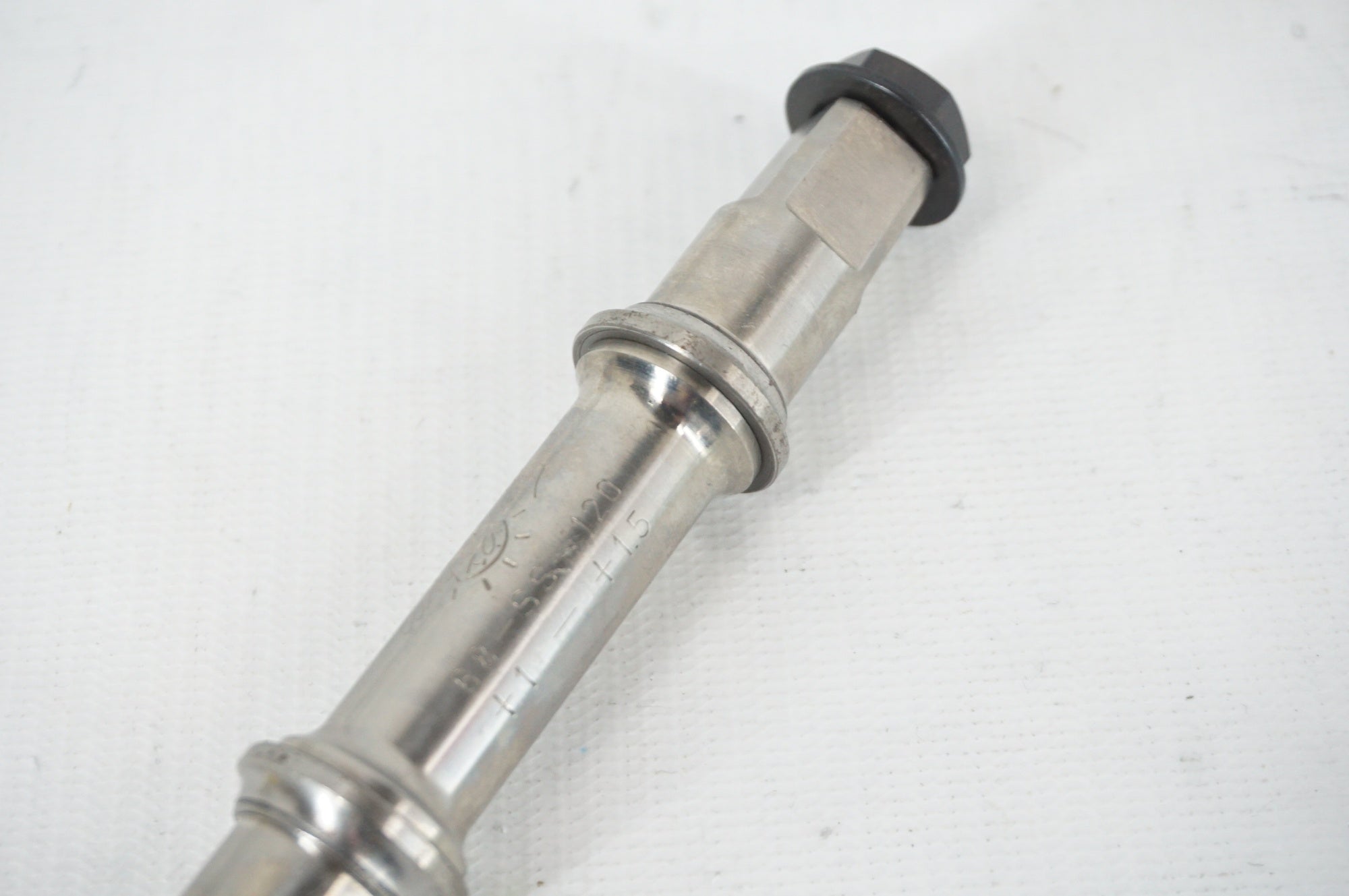 CAMPAGNOLO 「カンパニョーロ」 SUPER RECORD ボトムブラケット / 阪急塚口店