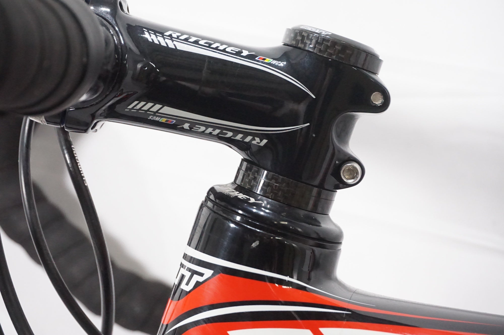SCOTT ADDICT R2 2011年モデル スコット アディクト SCOTT 「スコット」 ADDICT R2 2011年モデル ロードバイク / AKIBA店