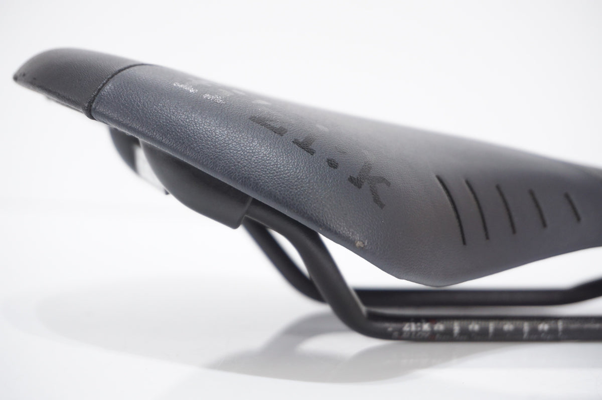 FIZIK 「フィジーク」 ANTARES R7 サドル / AKIBA店
