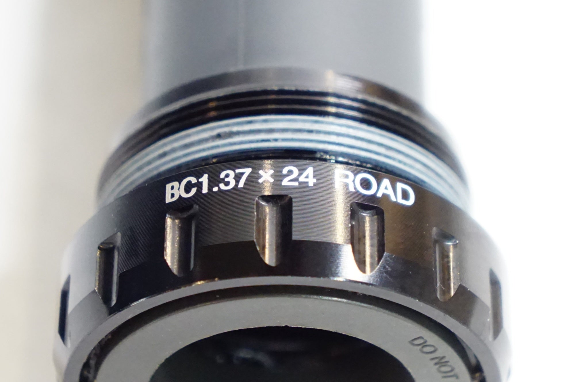 SHIMANO 「シマノ」 SM-BBR60 ボトムブラケット / 熊谷本店