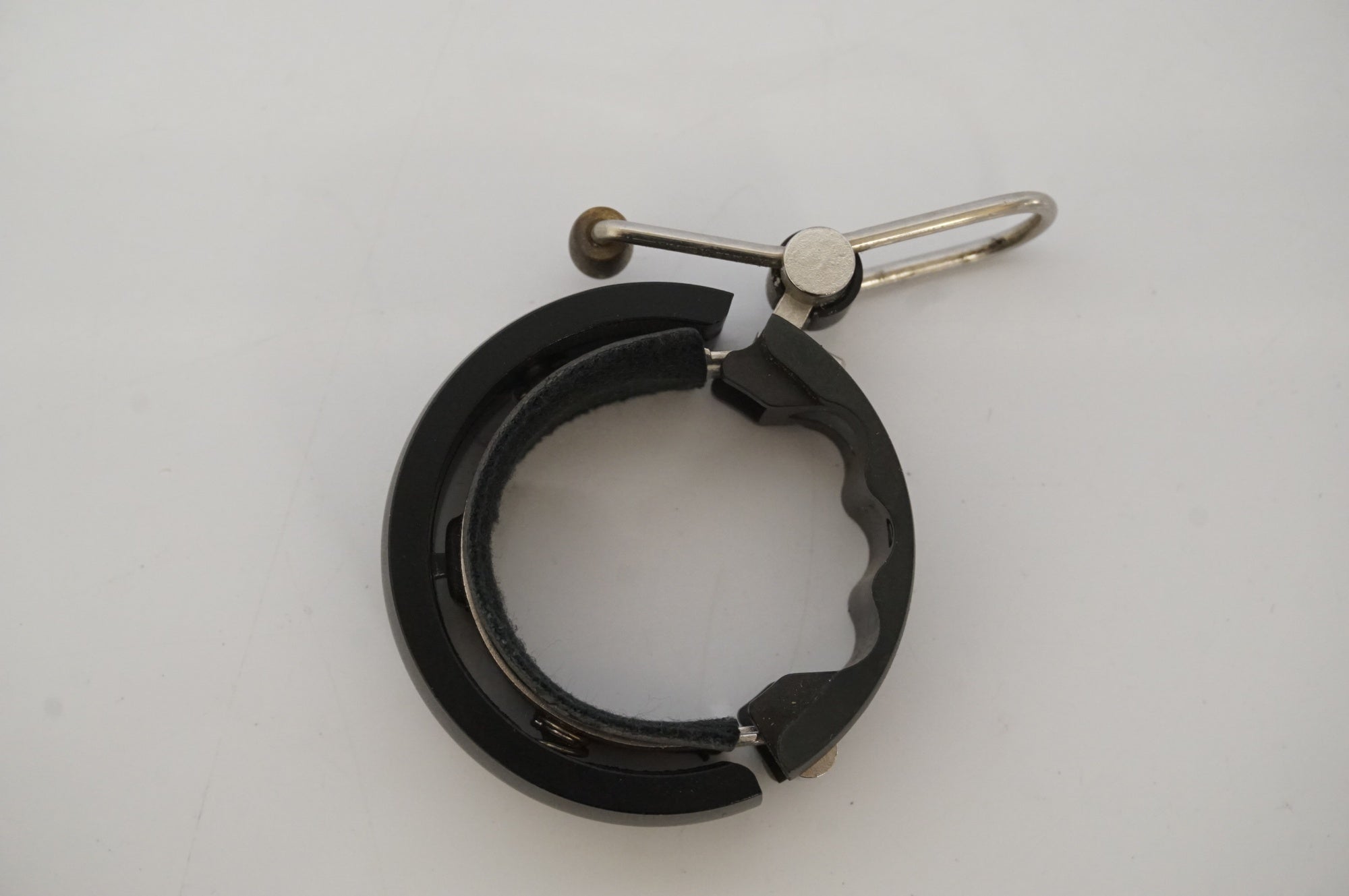 KNOG 「ノグ」 Oi LUXE LARGE ベル / 浜松店