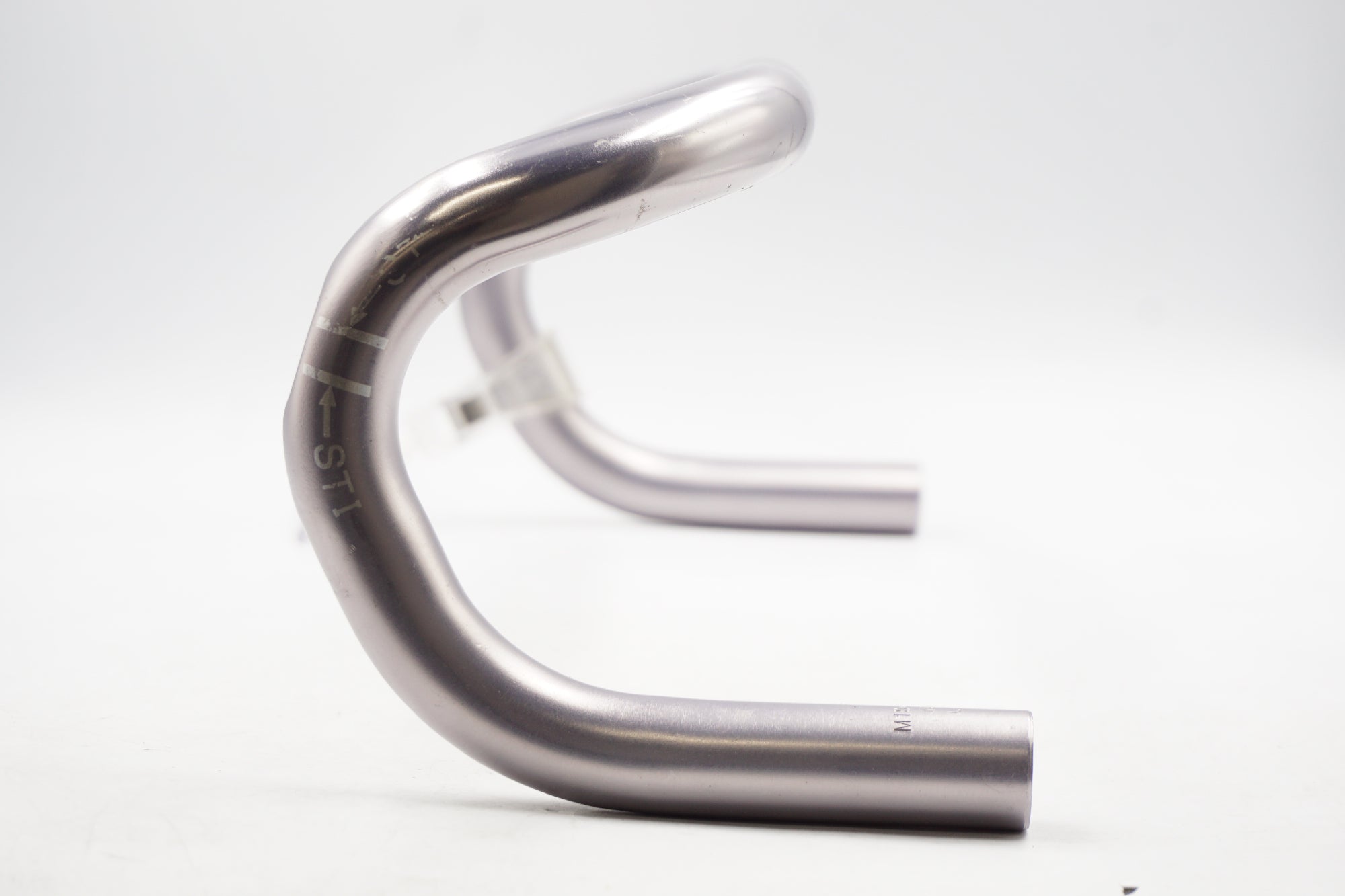NITTO 「ニットー」 M194 STI Φ26.0 400mm ハンドル / 奈良店