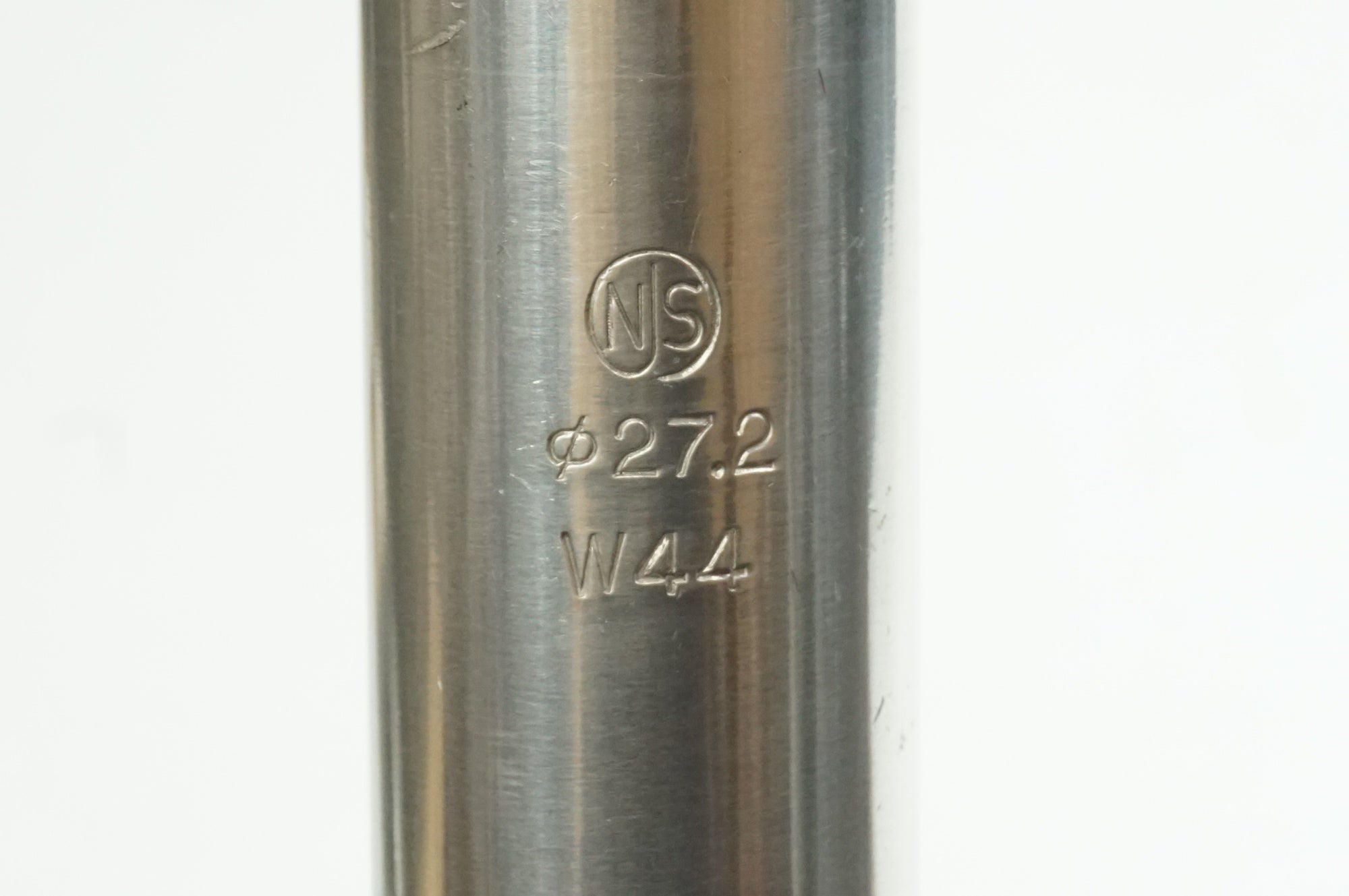 NITTO 「ニットー」 NJ SP72-W44 NJS 250mm φ27.2 シートポスト / 大宮店