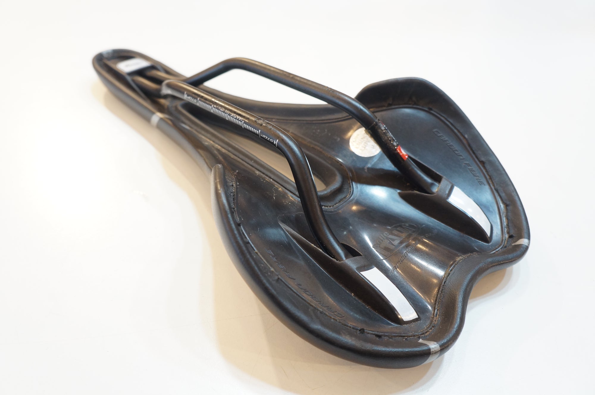 SELLE ITALIA 「セライタリア」 SLR サドル / バイチャリ浦和ベース