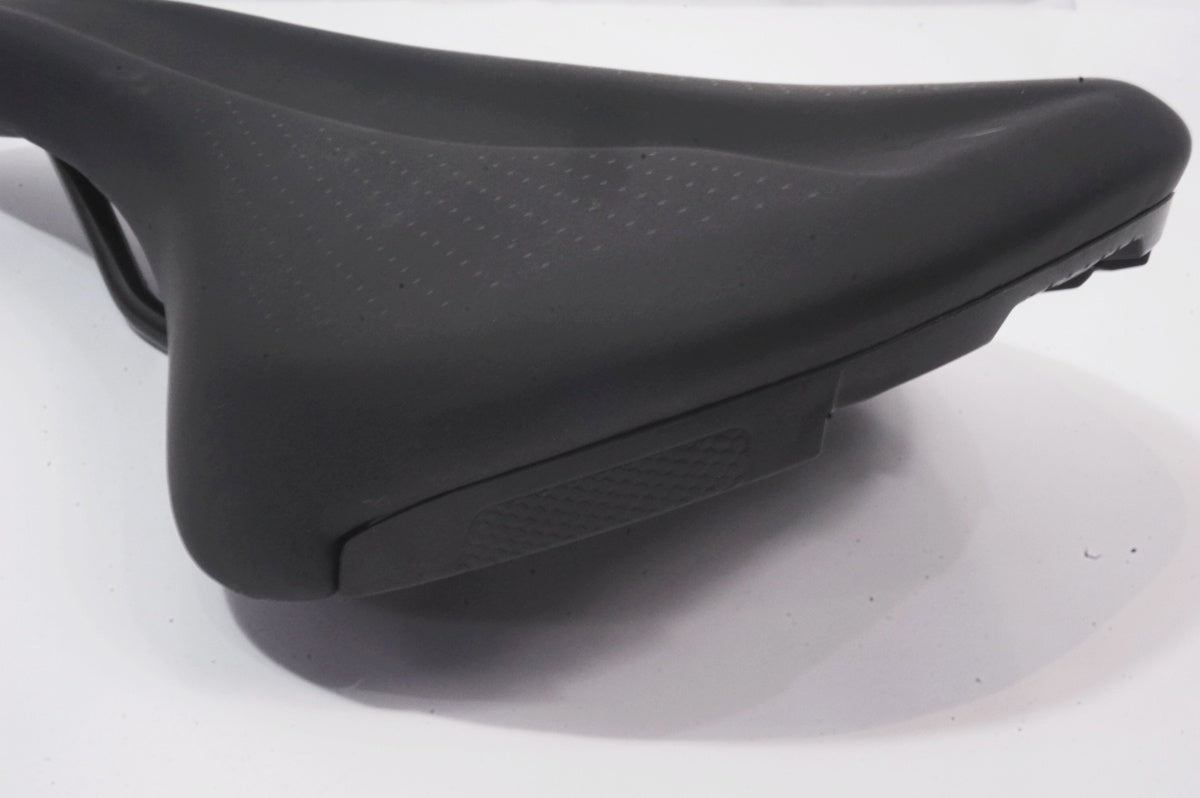 SPECIALIZED 「スペシャライズド」 BRIDGE 143mm サドル / バイチャリ世田谷店