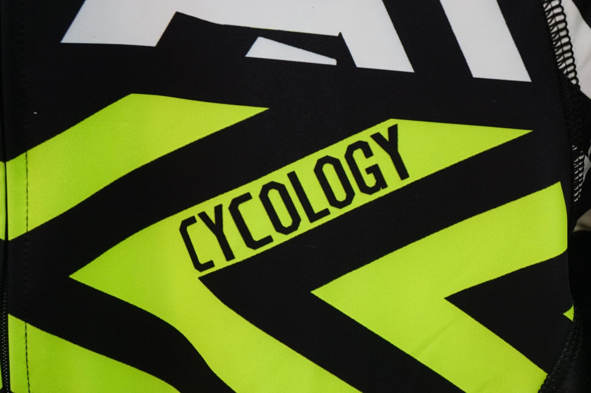 CYCOLOGY 「サイコロジー」 SUMMIT 半袖 Mサイズ ジャージ / 熊谷本店