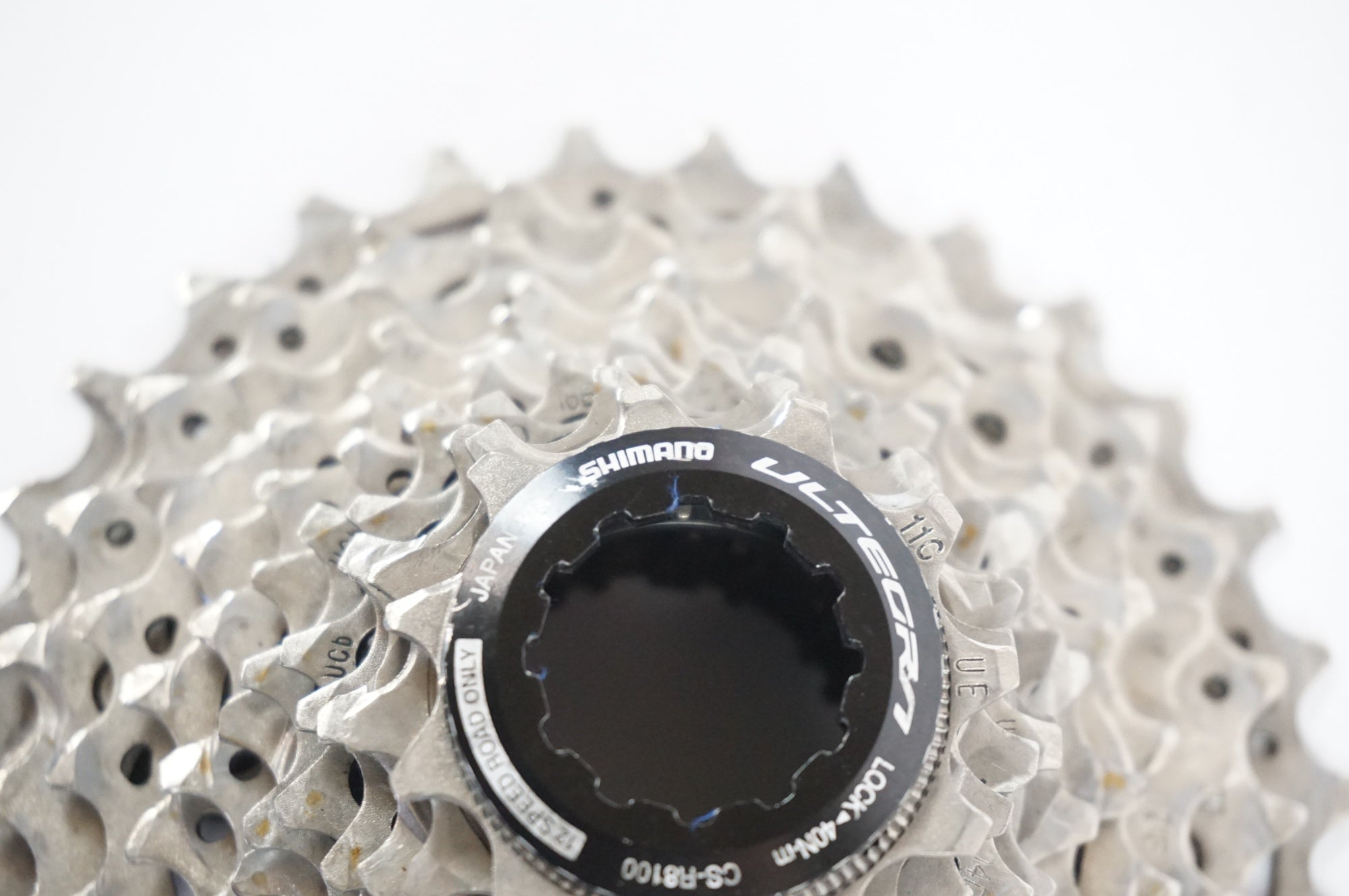 SHIMANO 「シマノ」 11-30T ULTEGRA CS-R8100 11-30T スプロケット